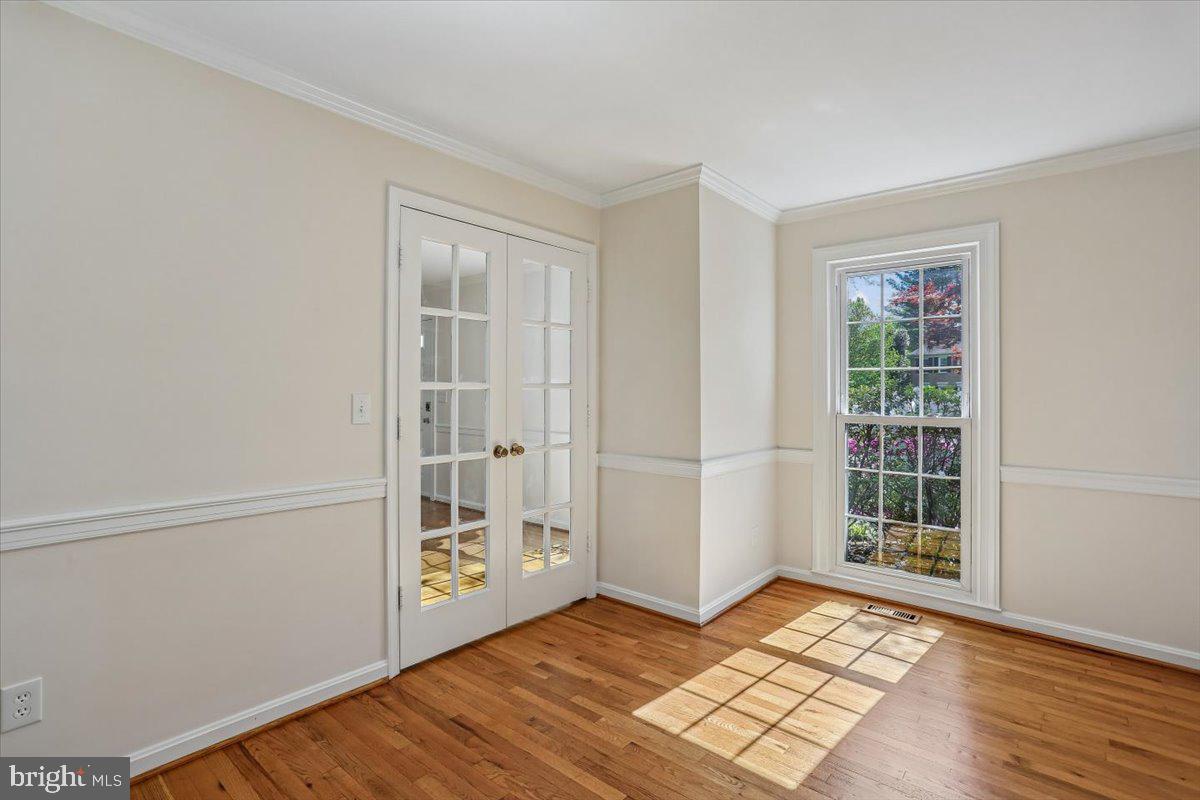 POTOMAC CHASE - Residential