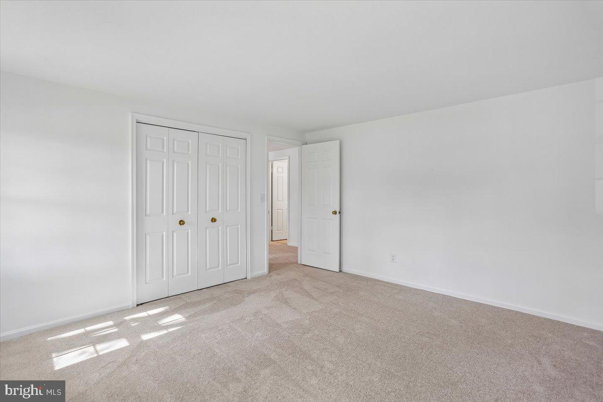 POTOMAC CHASE - Residential