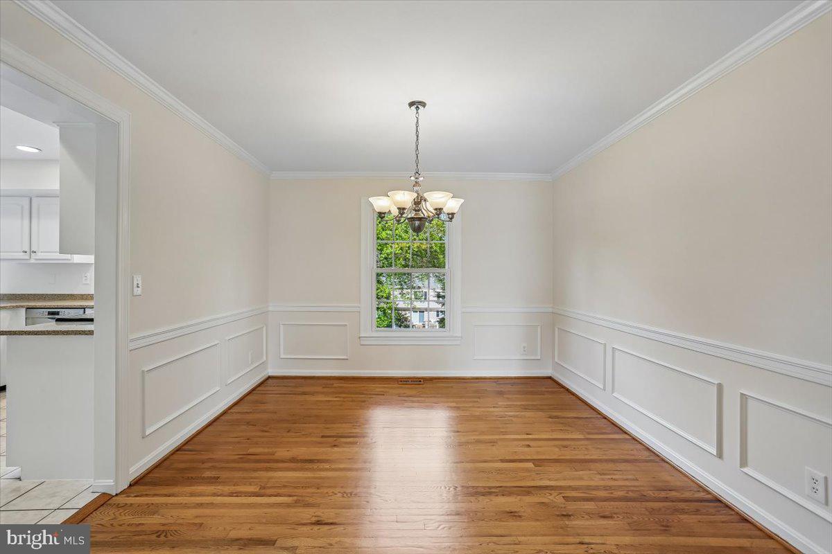 POTOMAC CHASE - Residential