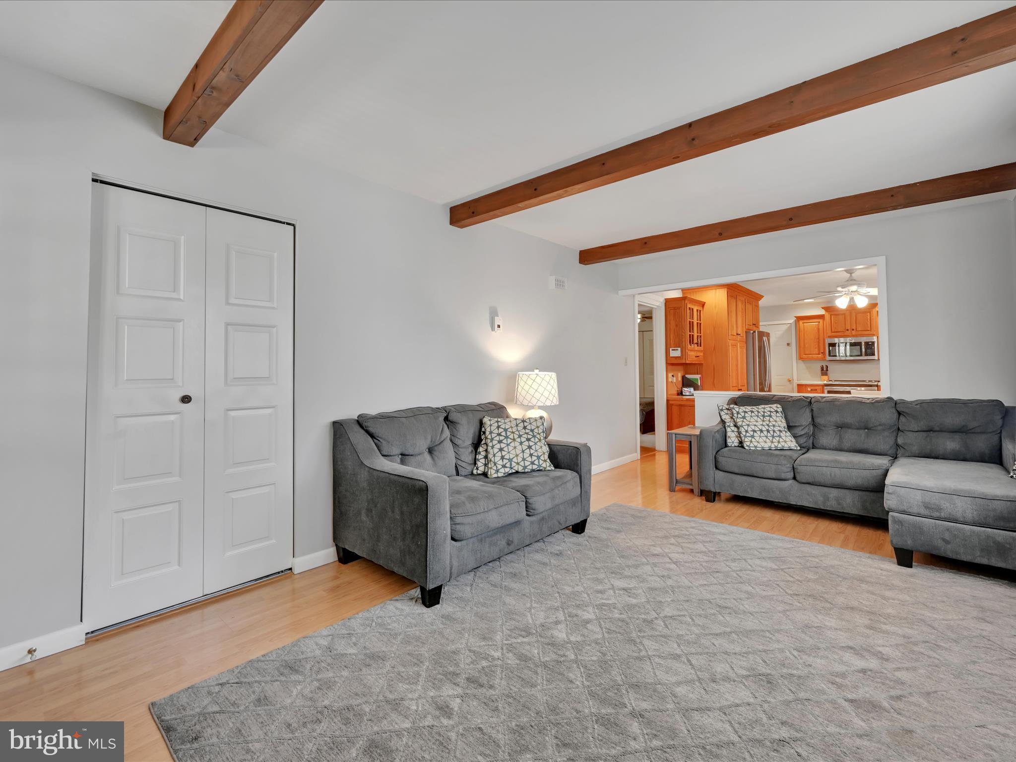 52 CIRCLE DRIVE