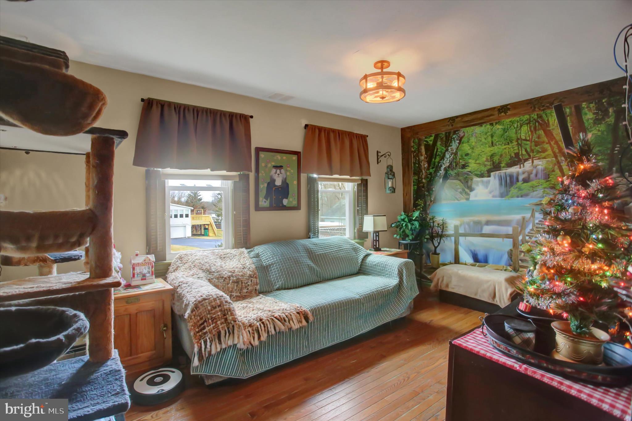 WASHINGTON TWP - Residential