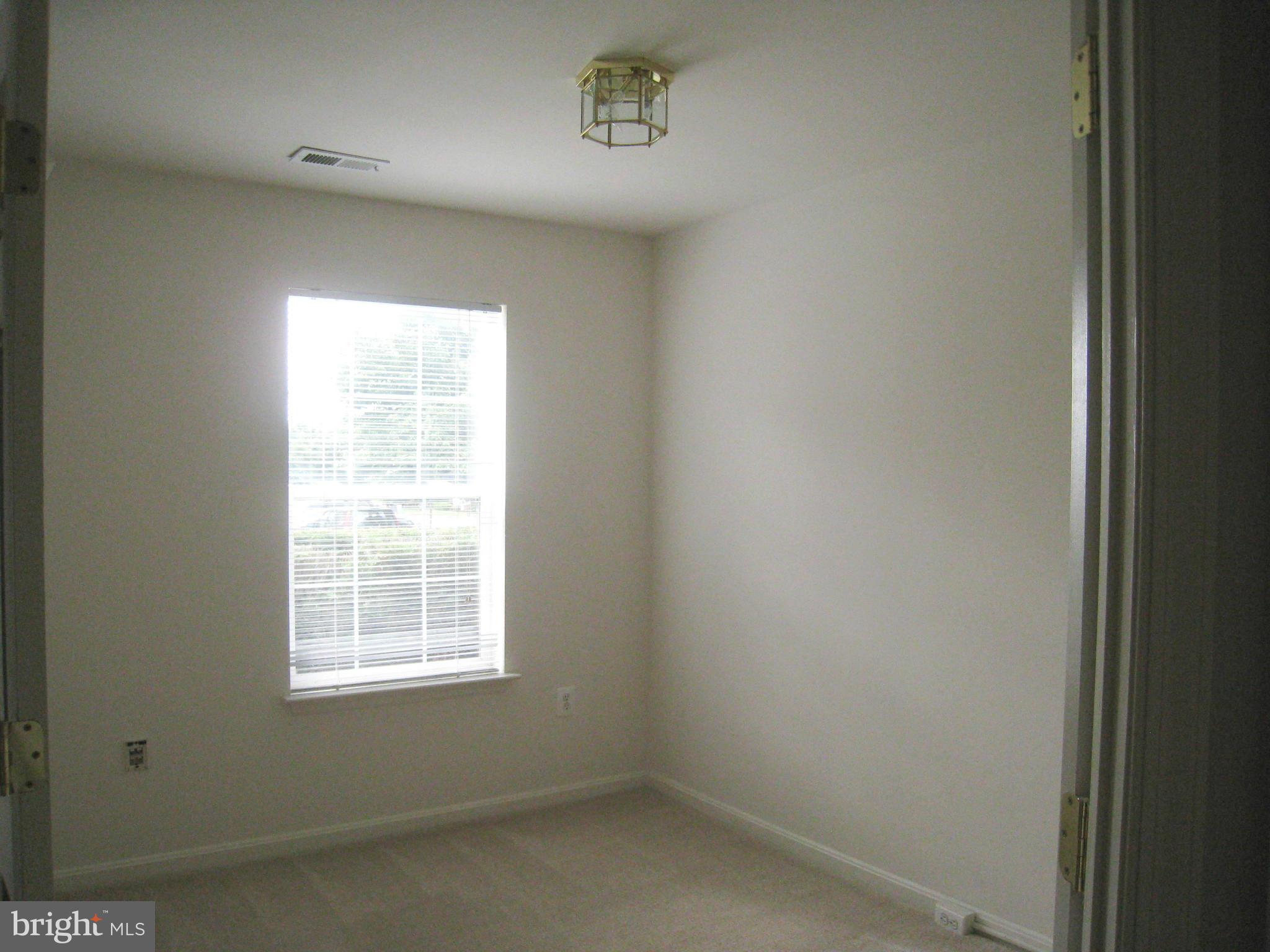 SHERBROOKE - Residential Lease