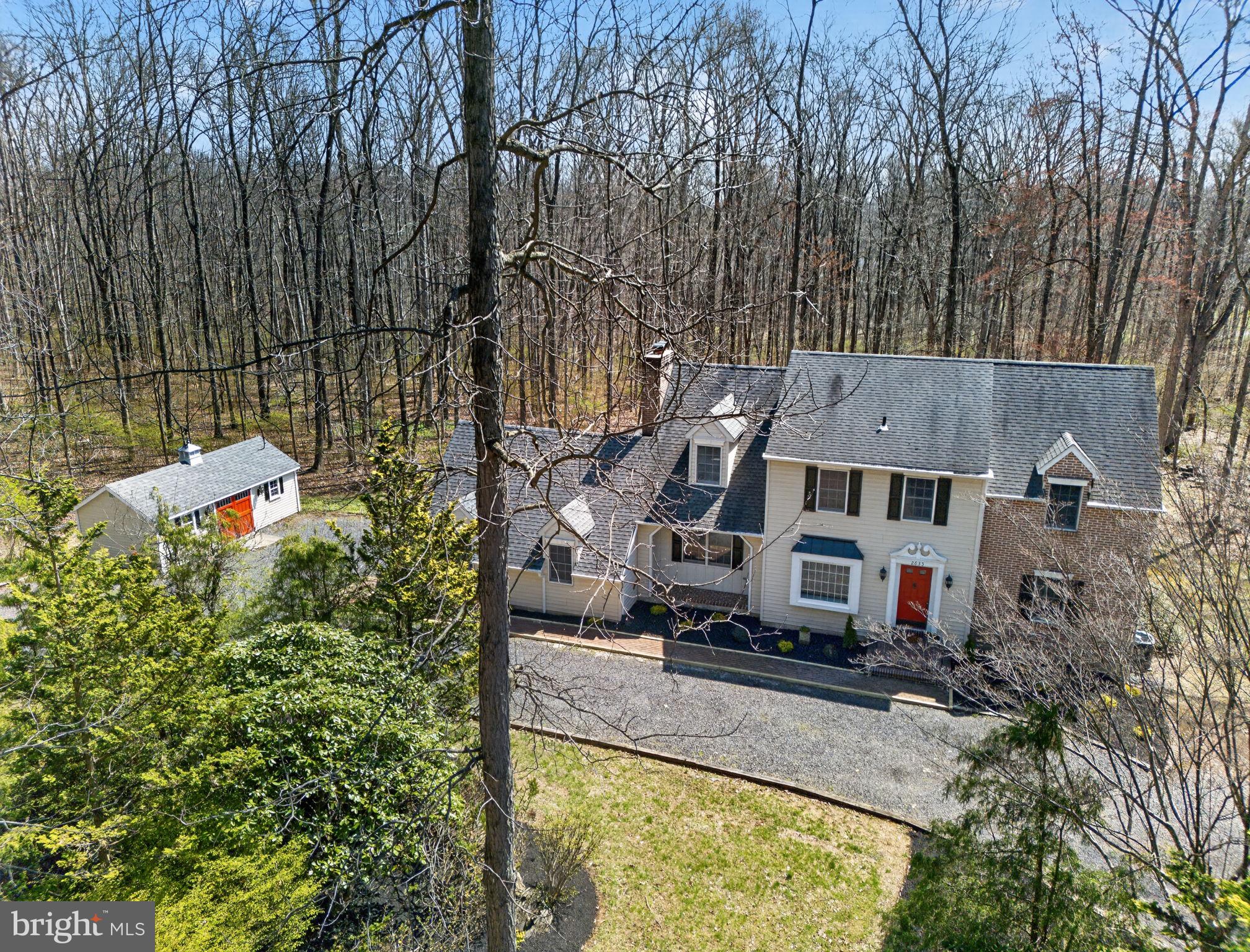 2635 POSSUM HOLLOW ROAD