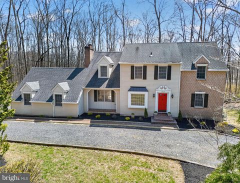2635 POSSUM HOLLOW ROAD COOPERSBURG PA 18036