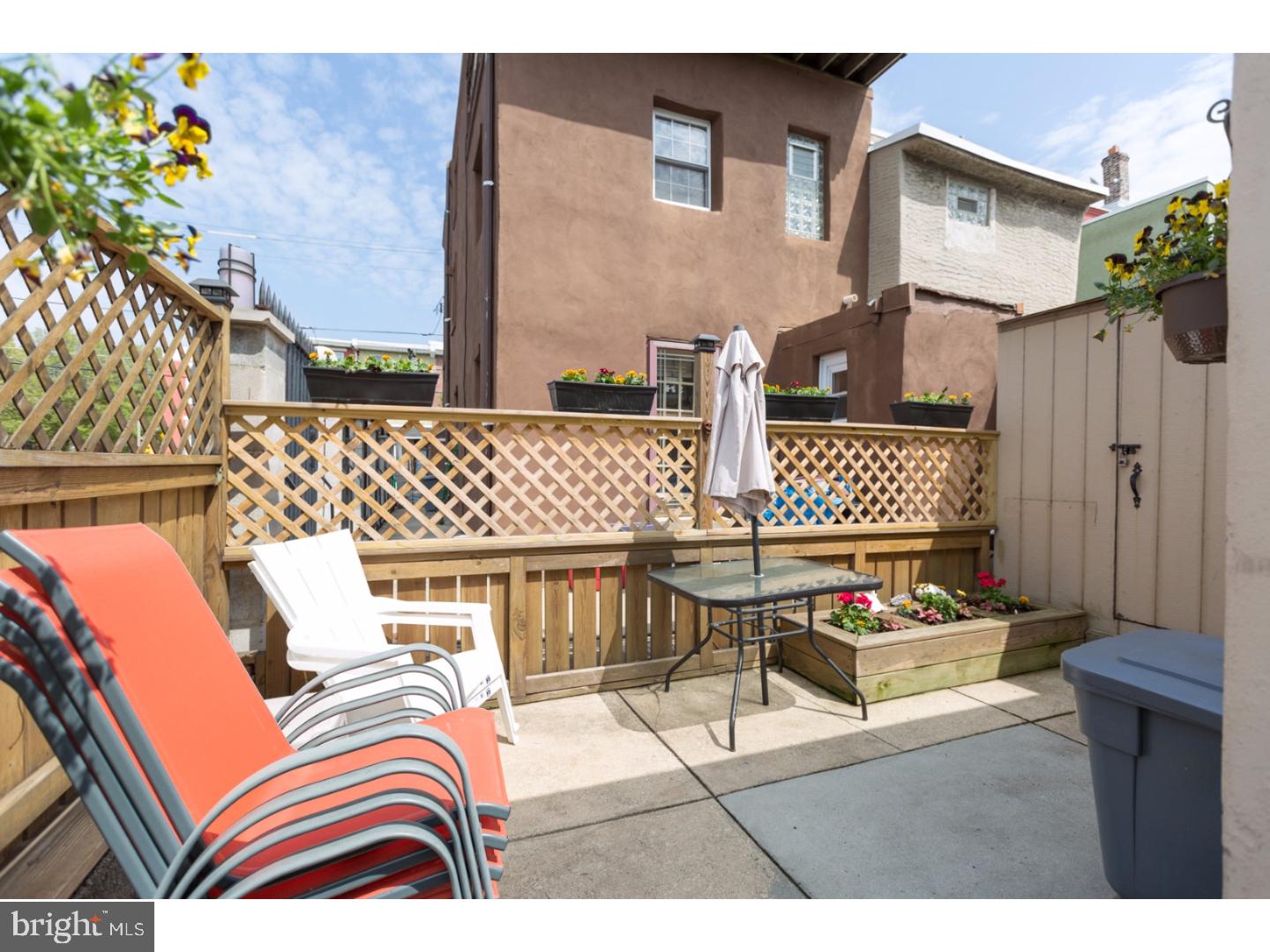 PORT RICHMOND - Residential