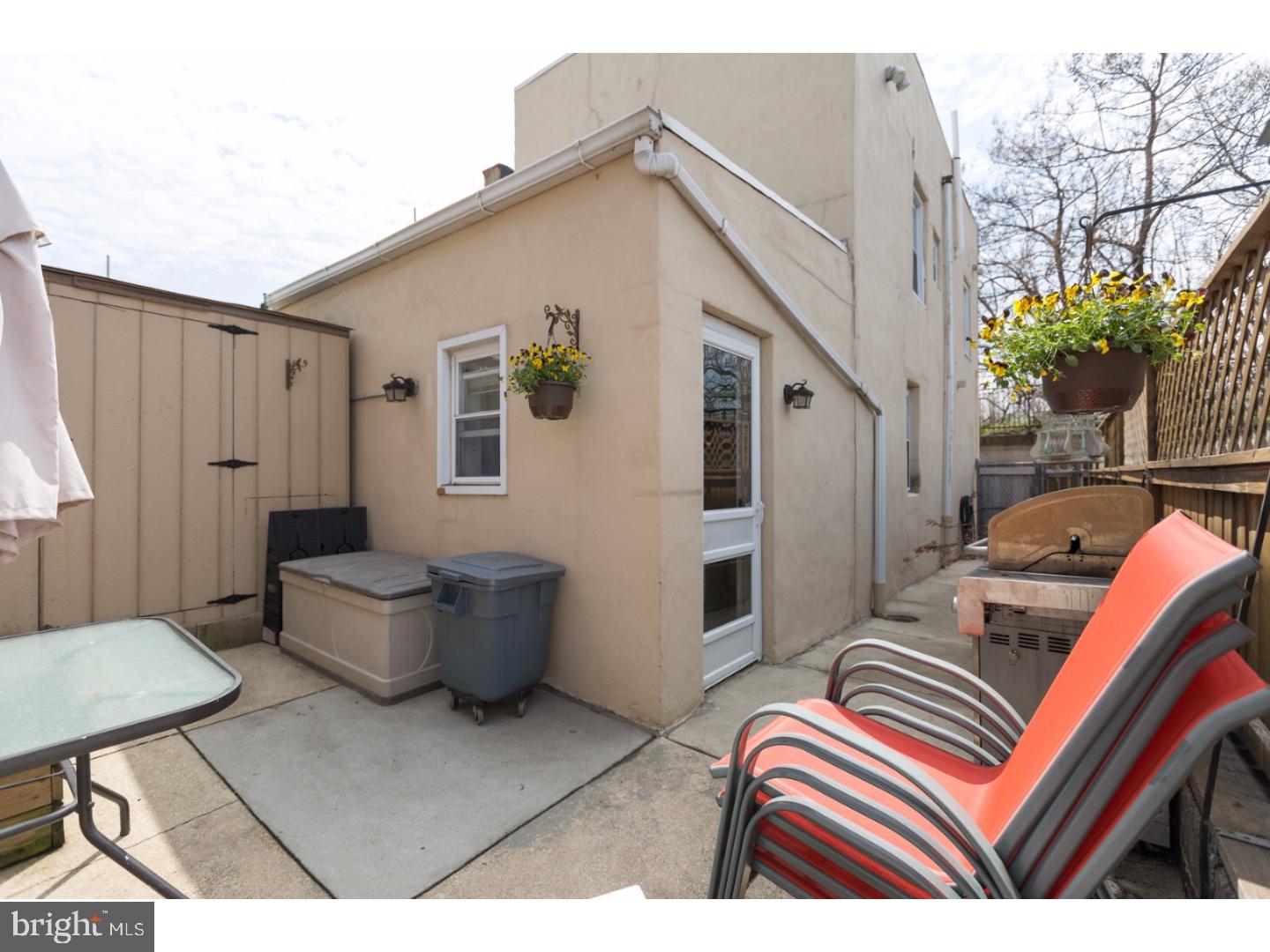 PORT RICHMOND - Residential