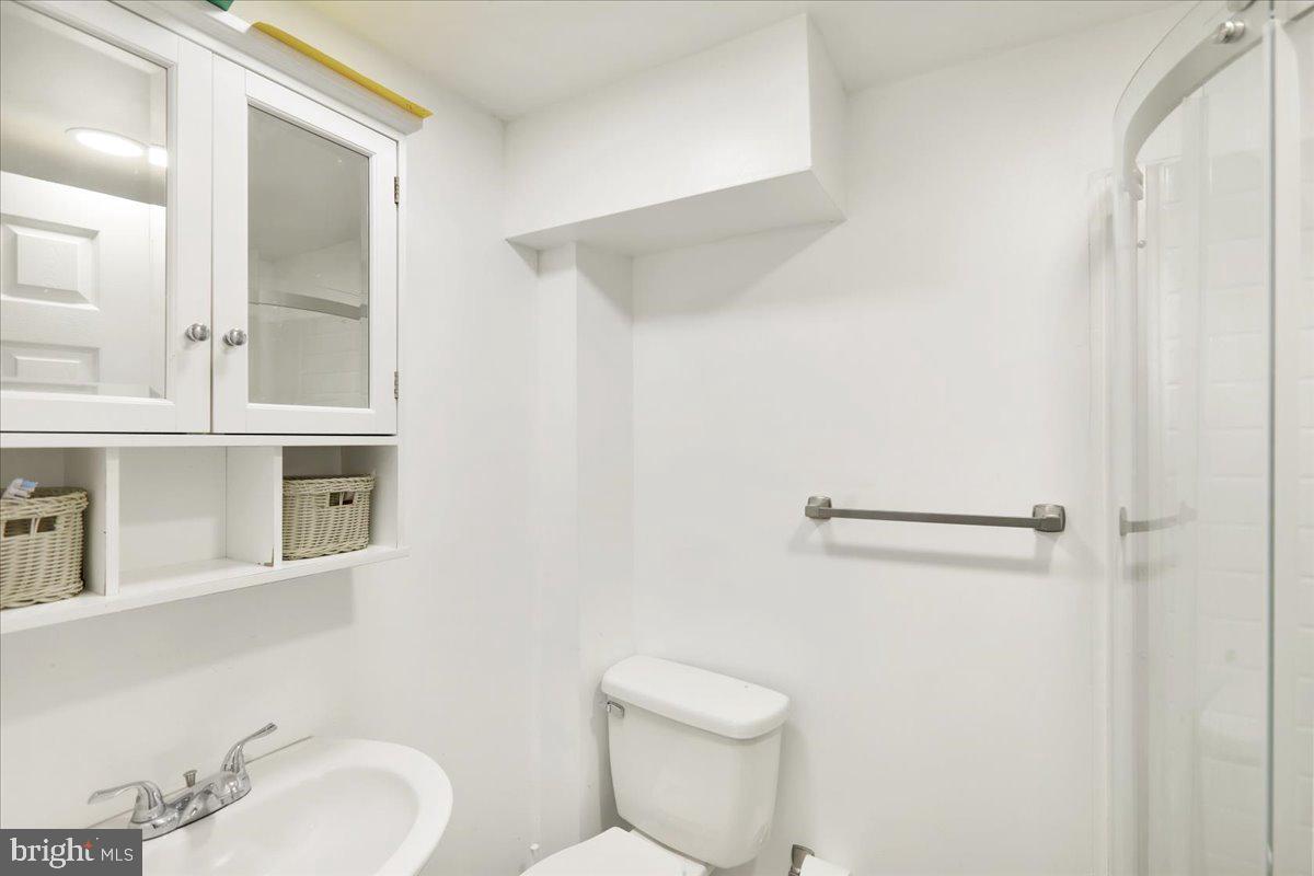 ROLLING HILLS - Residential