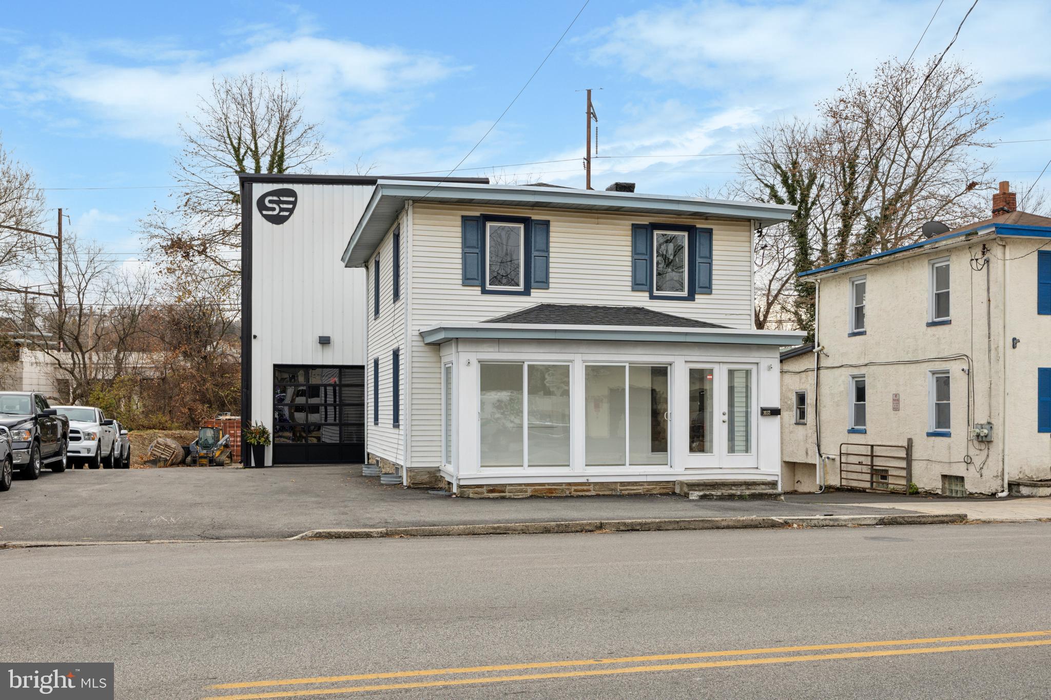 This beautifully renovated property is the perfect space to launch or relocate your business to a bright, highly visible location. Situated on a high-traffic road, this versatile property offers excellent exposure and functionality for your business needs, whether it’s an auto tag office, insurance agency, professional workspace, or more!
The first floor features two spacious rooms, ideal for offices or workspaces, plus a charming enclosed porch filled with natural light—perfect as a reception or waiting area. You'll also find a convenient kitchenette and break room, as well as a half bathroom for added practicality.
Upstairs, there are three additional large rooms that can serve as private offices, meeting spaces, or even residential living quarters, complete with a full bathroom.
With ample parking for up to four cars and a fully renovated interior, this property is move-in ready and set up for your success. Whether you’re looking to start fresh or expand your business, this space has it all.
Don’t miss this opportunity—schedule a tour today and see how 3032 Mount Carmel Ave can work for you!