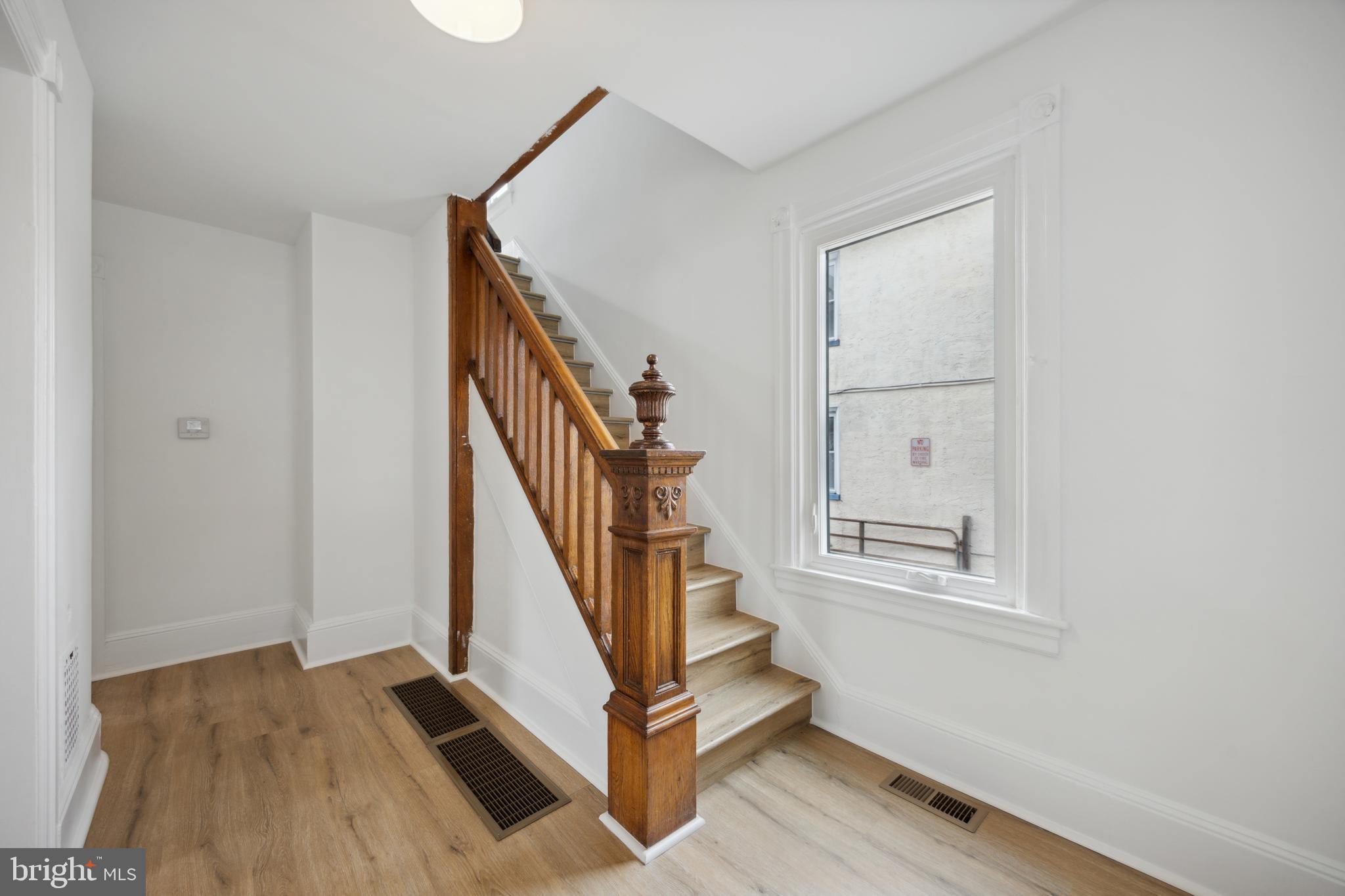 GLENSIDE - Residential Lease