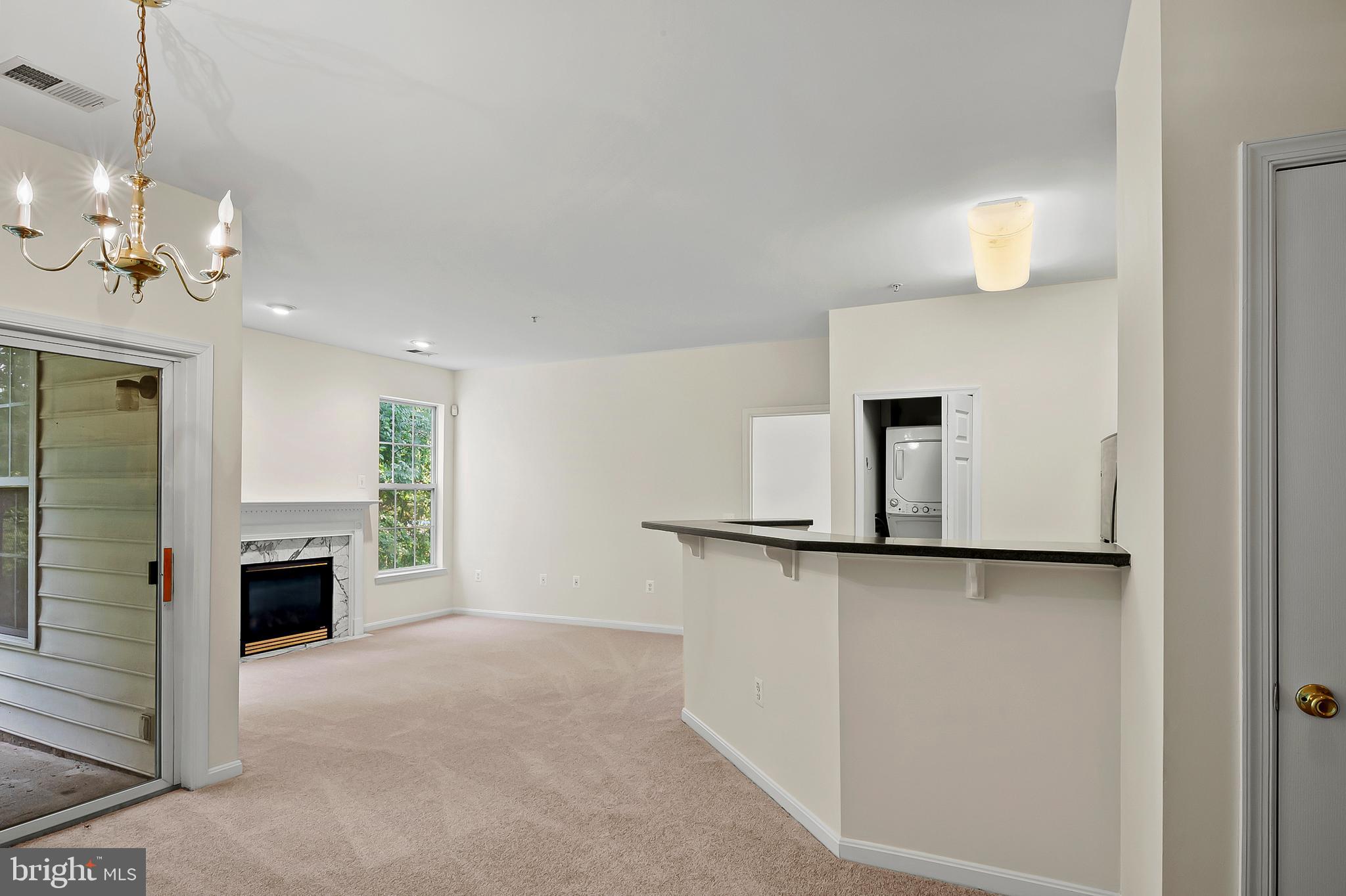 BOWIE TOWERS - Residential