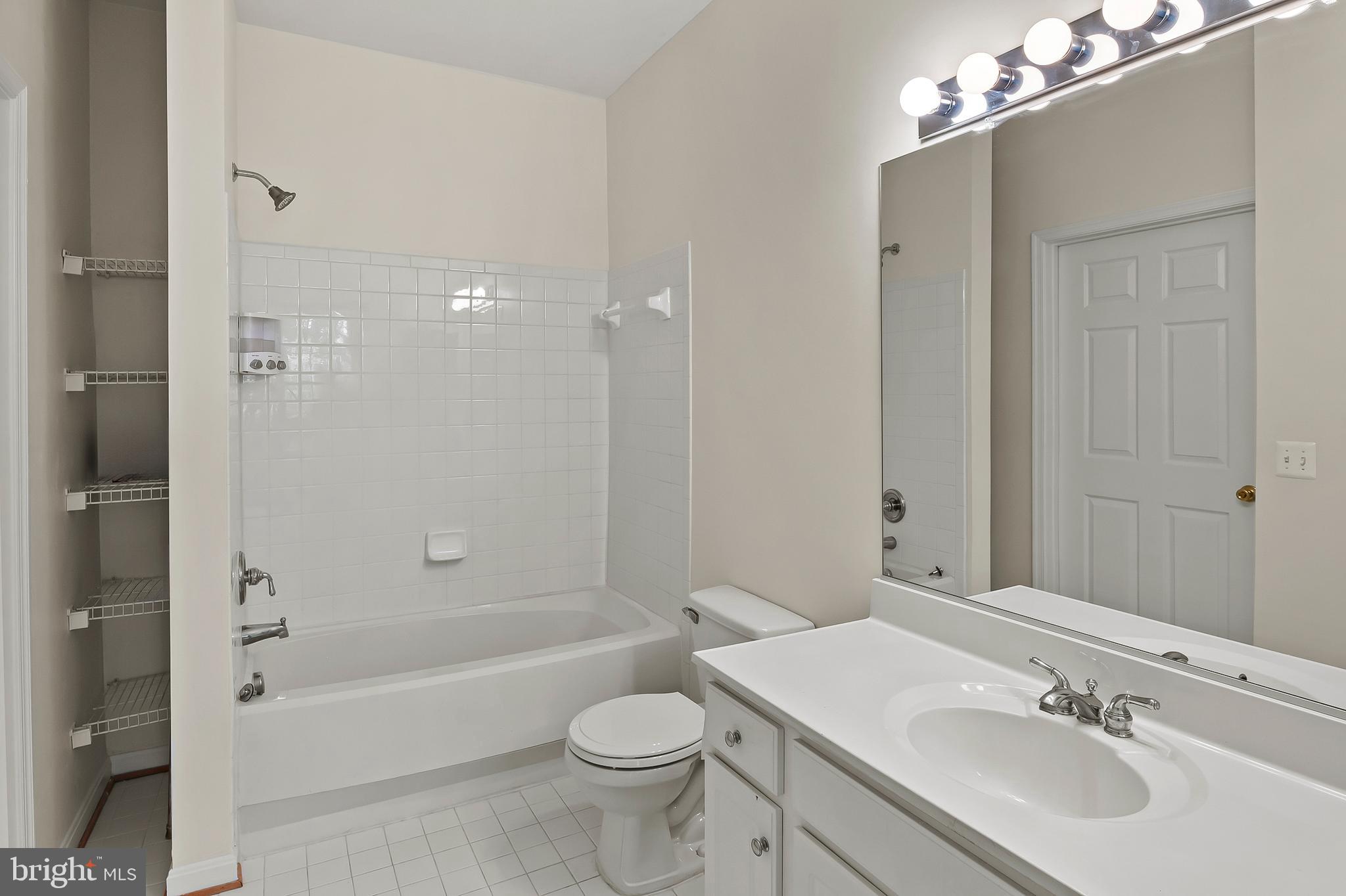 BOWIE TOWERS - Residential