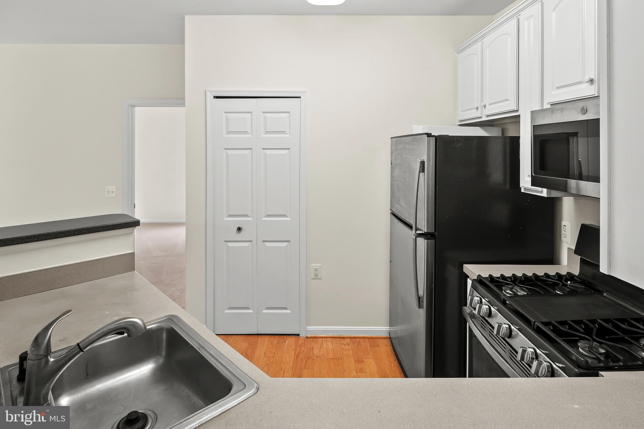 BOWIE TOWERS - Residential