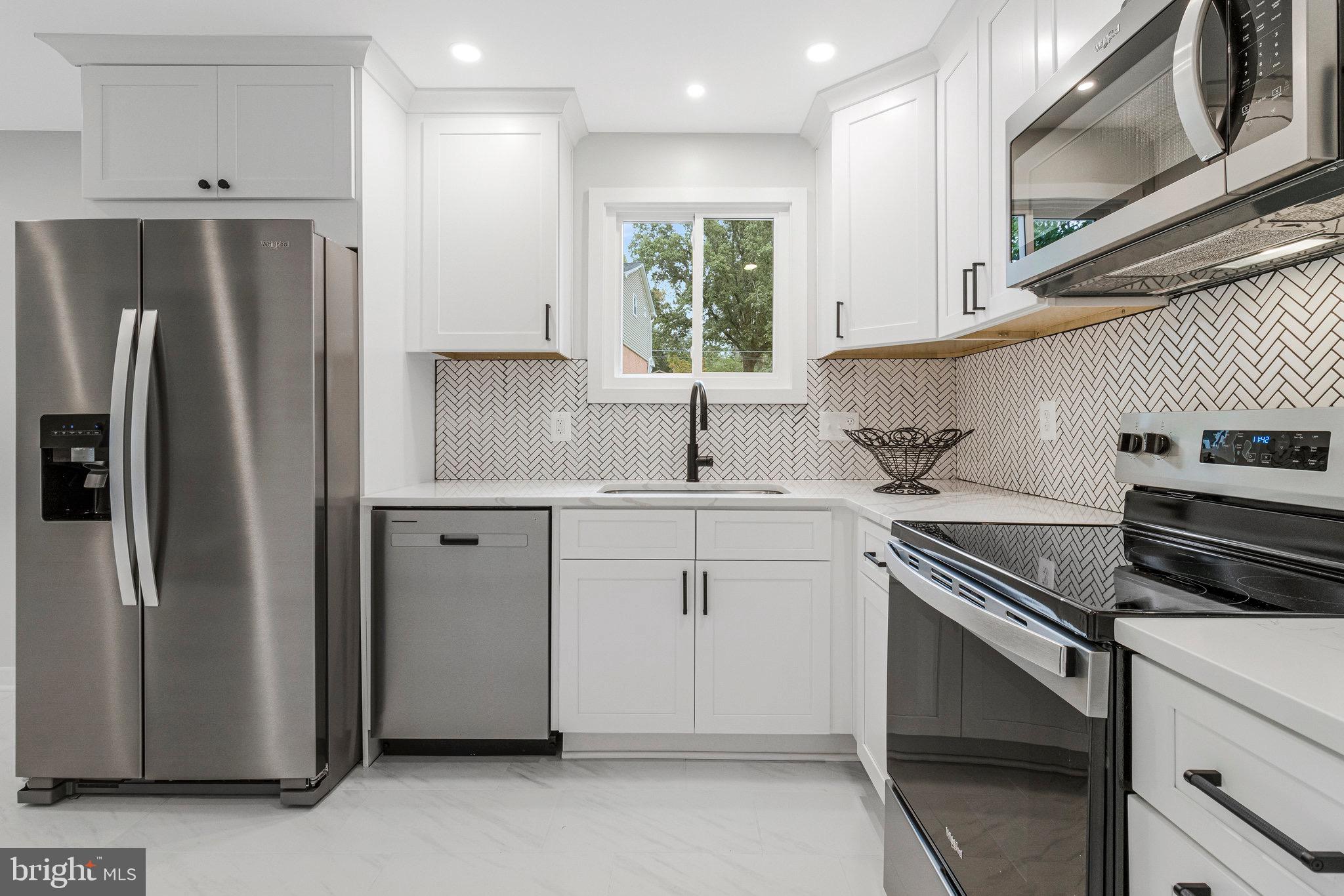 KINGS PARK - Residential Lease