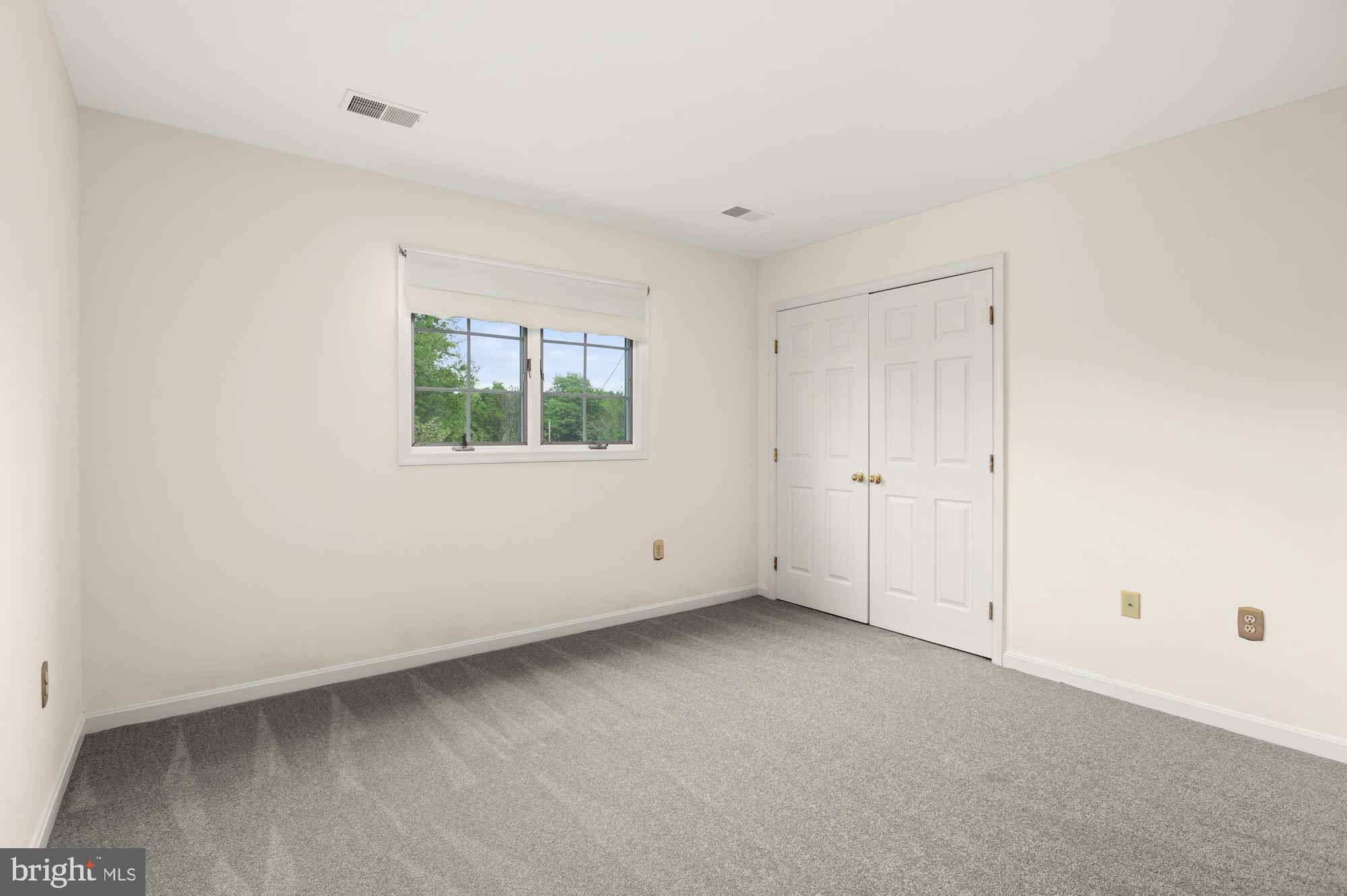 BLUE RIDGE DOWNS - Residential