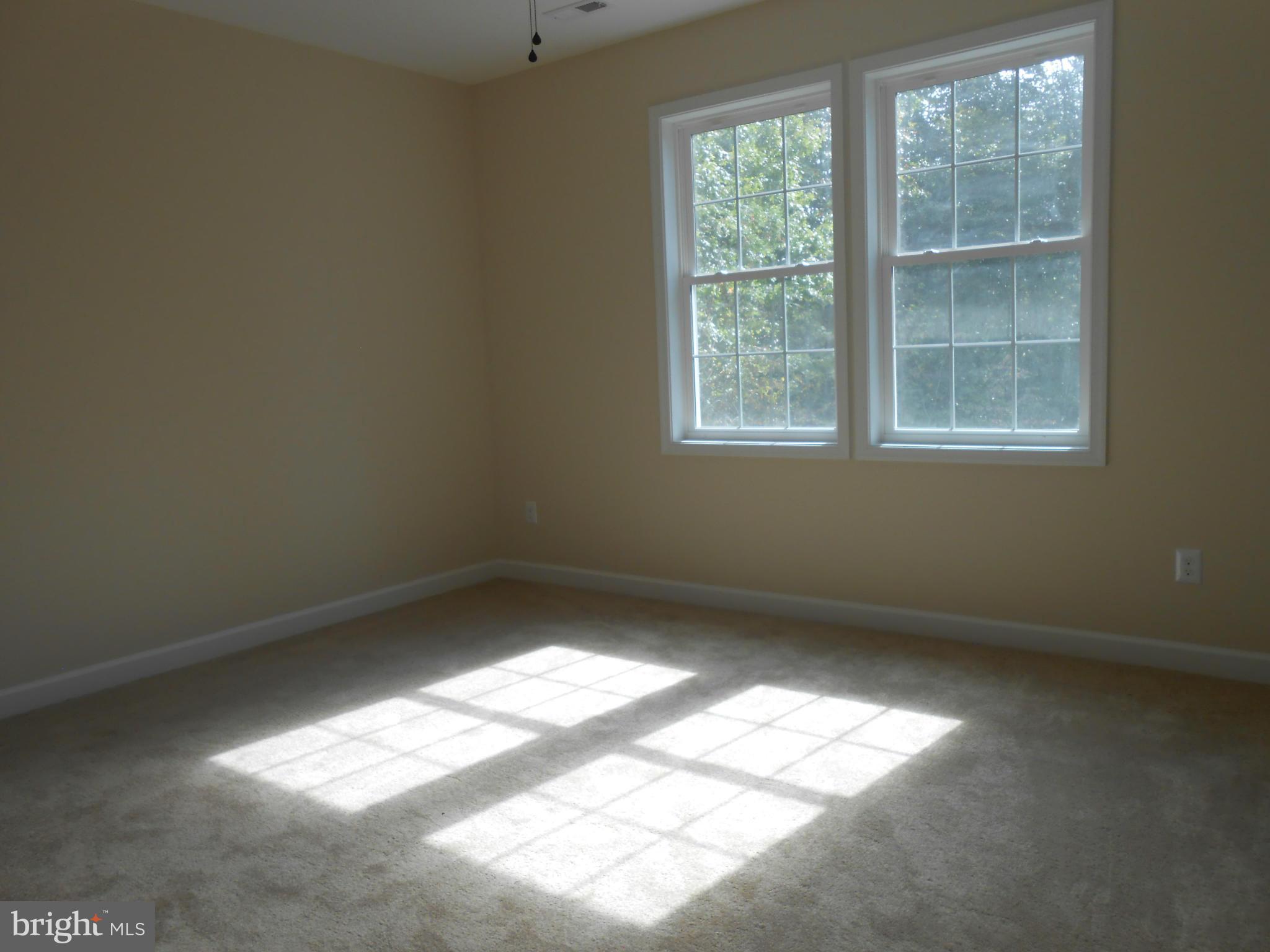 INDIANTOWN HILLS - Residential