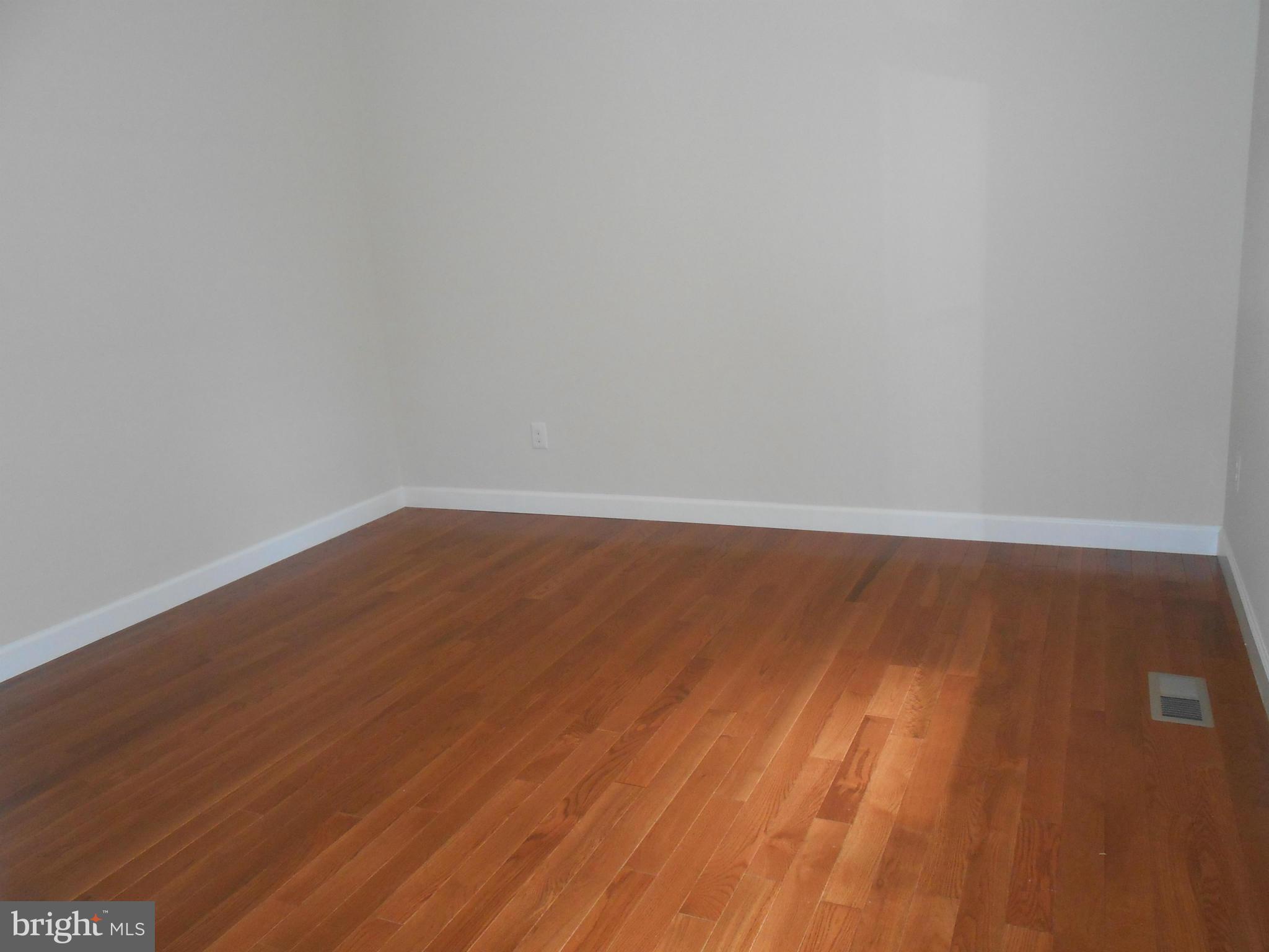 INDIANTOWN HILLS - Residential