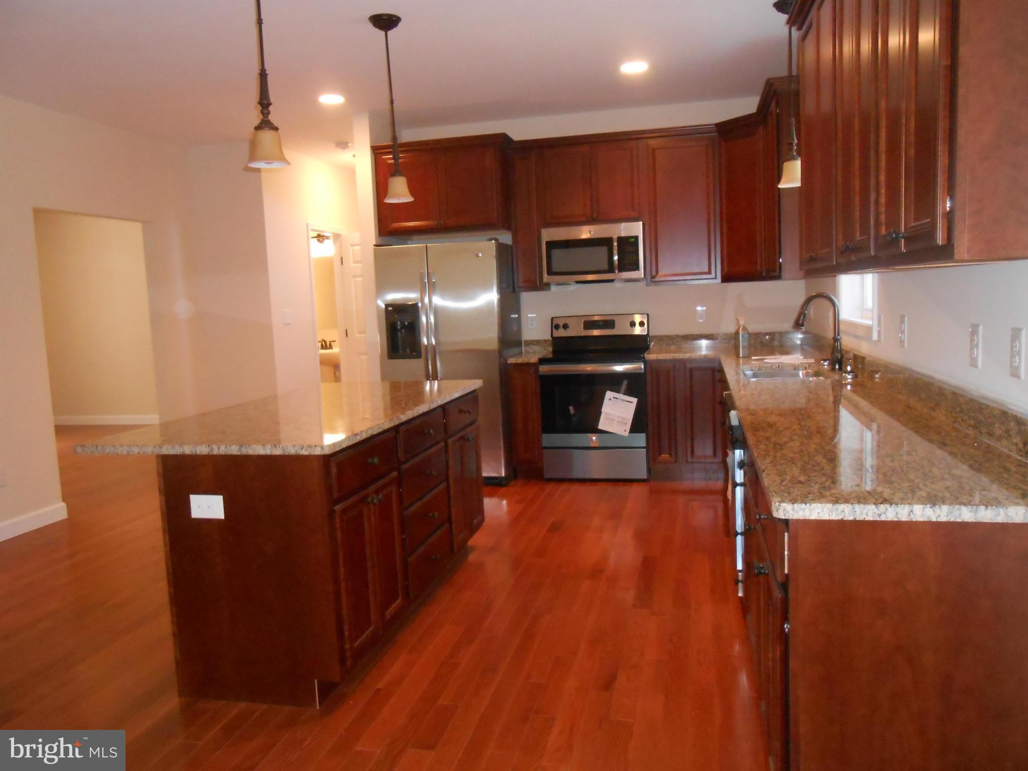 INDIANTOWN HILLS - Residential