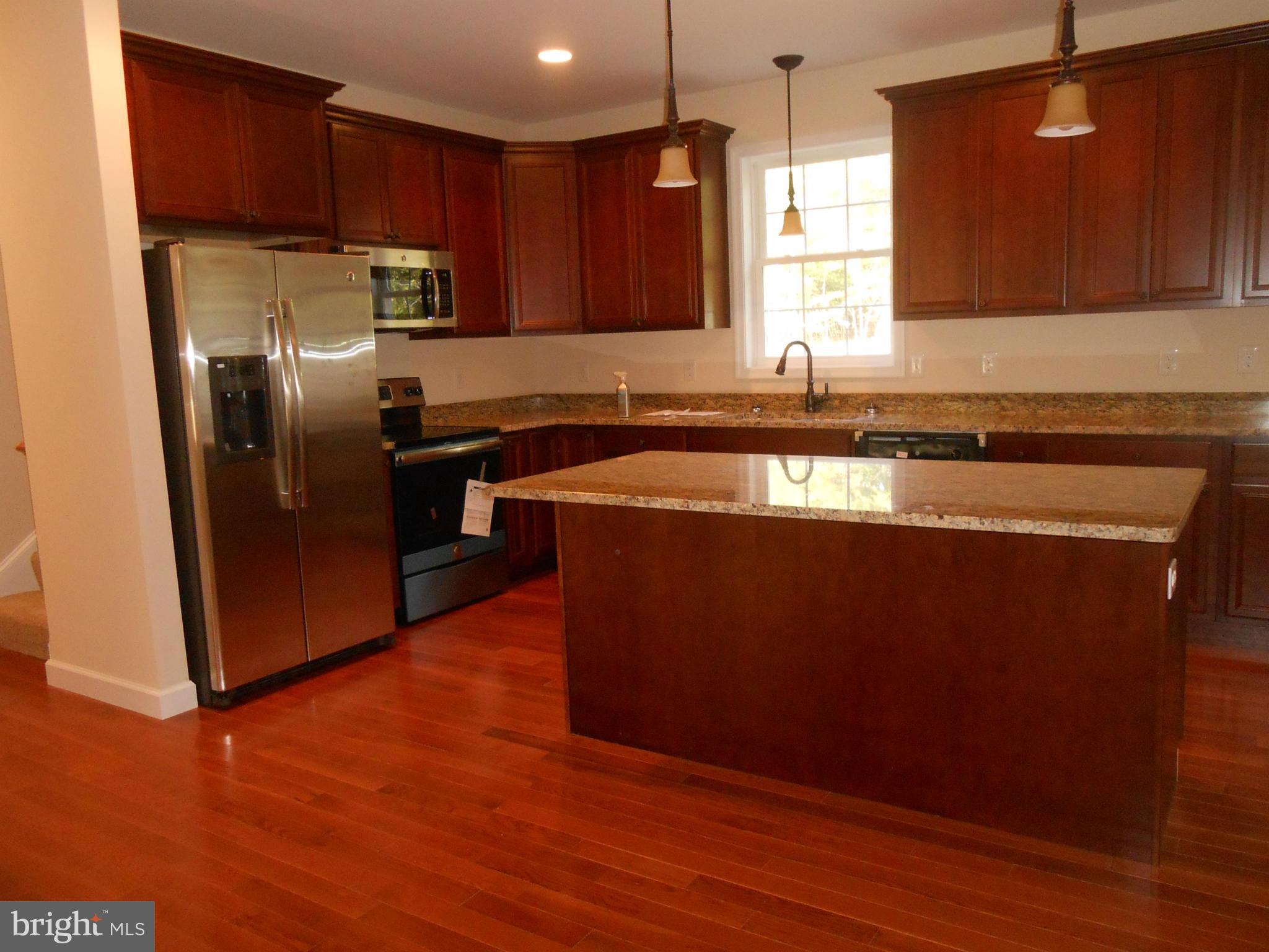 INDIANTOWN HILLS - Residential