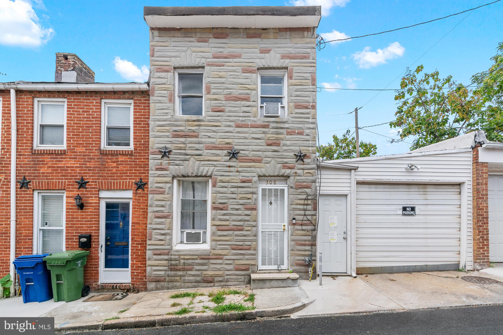 308 S CASTLE STREET