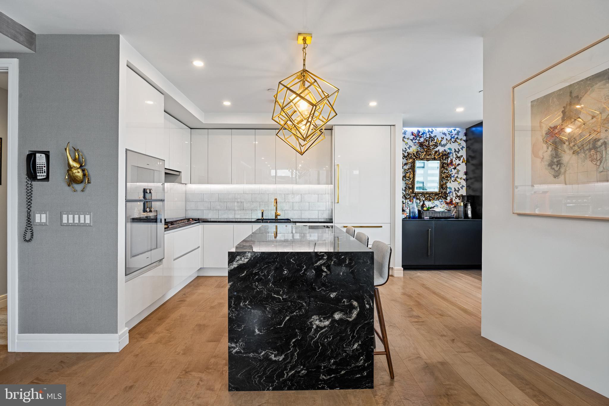 RITTENHOUSE SQUARE - Residential Lease