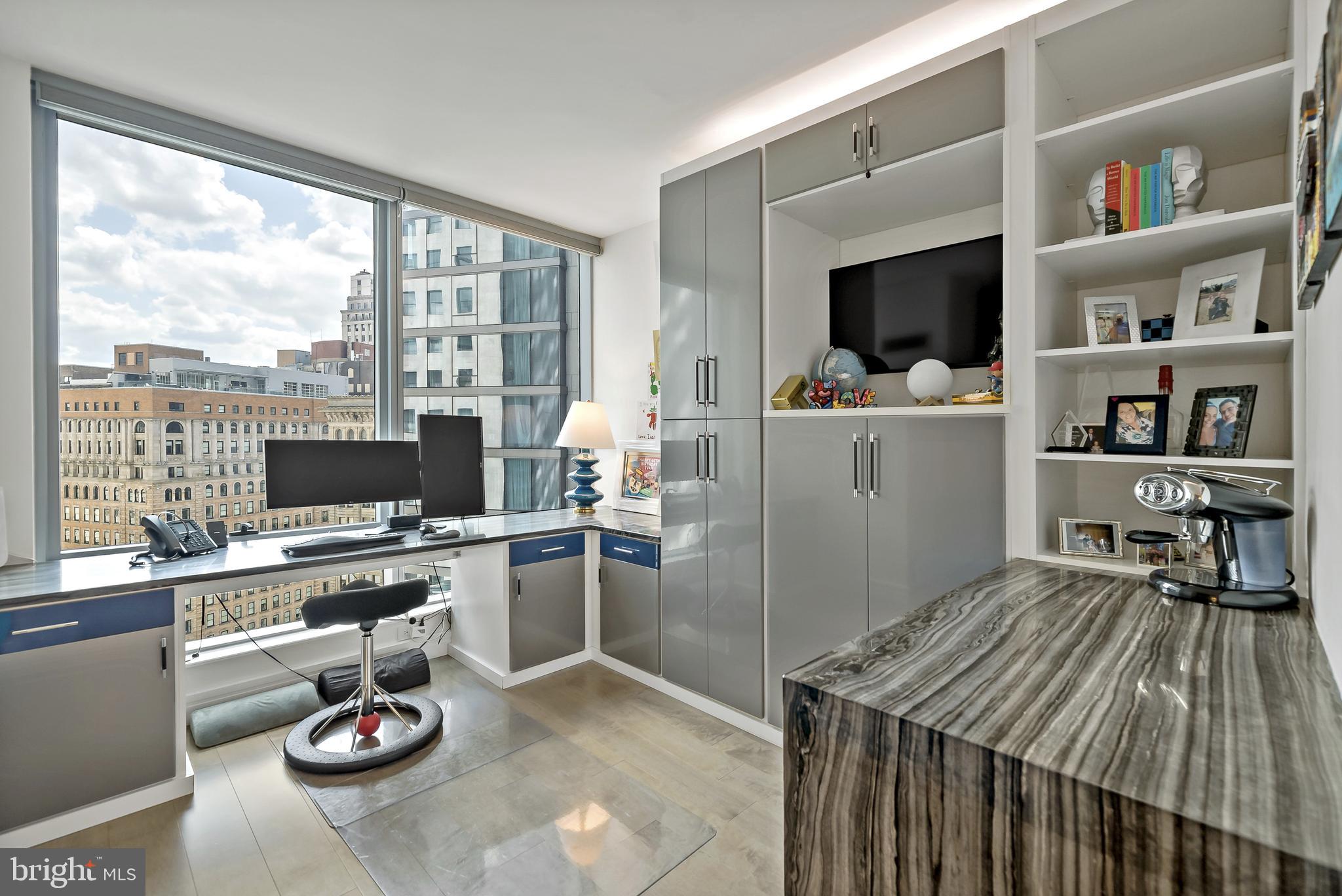 RITTENHOUSE SQUARE - Residential Lease