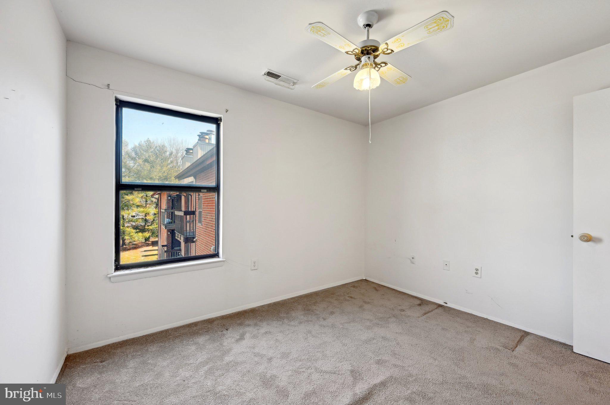 SUN VALLEY CONDOMINIUMS - Residential