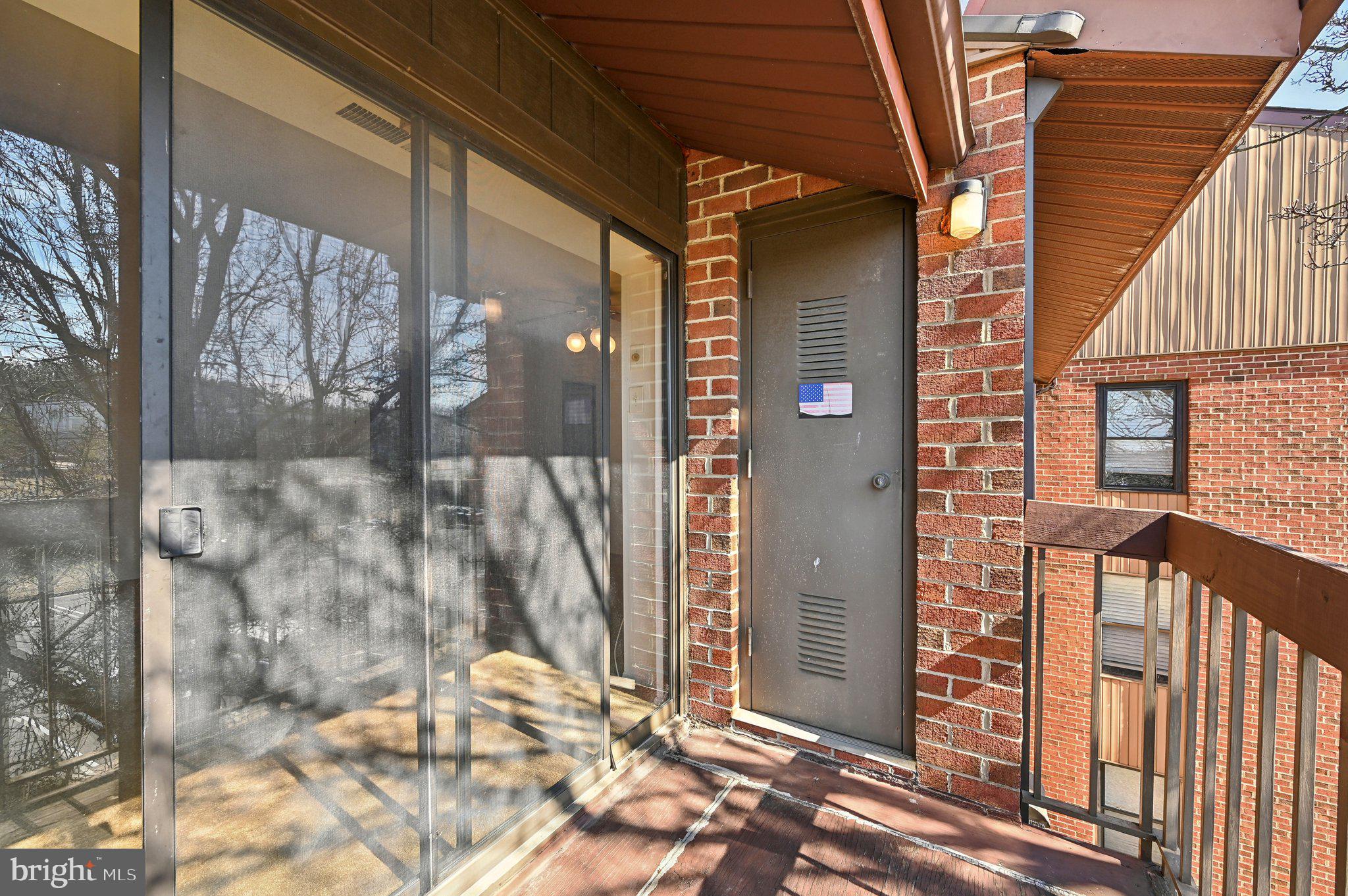 SUN VALLEY CONDOMINIUMS - Residential