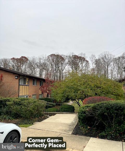 10123 FAIR WOODS DRIVE