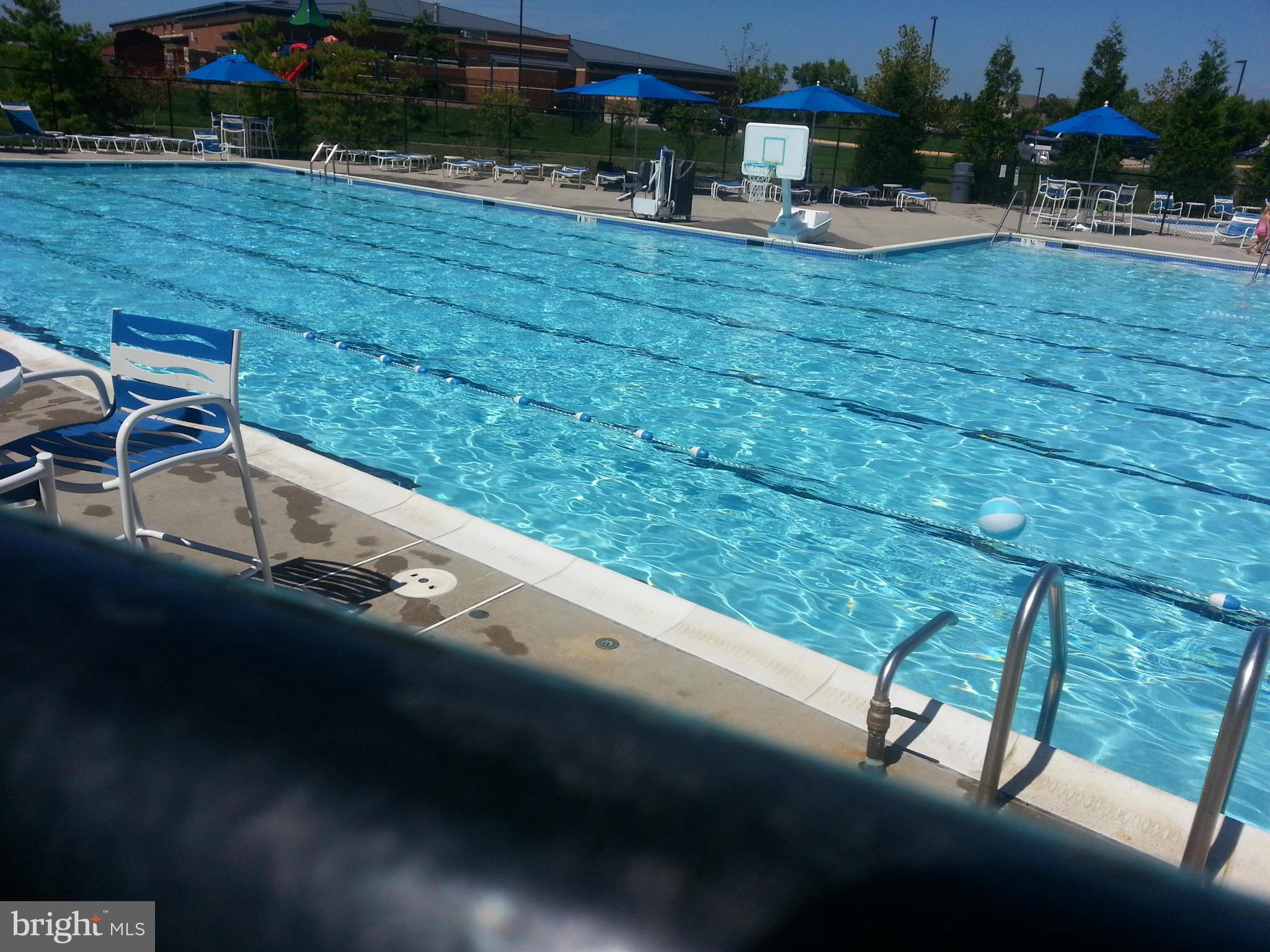 LAUREL HILL LANDBAY - Residential Lease