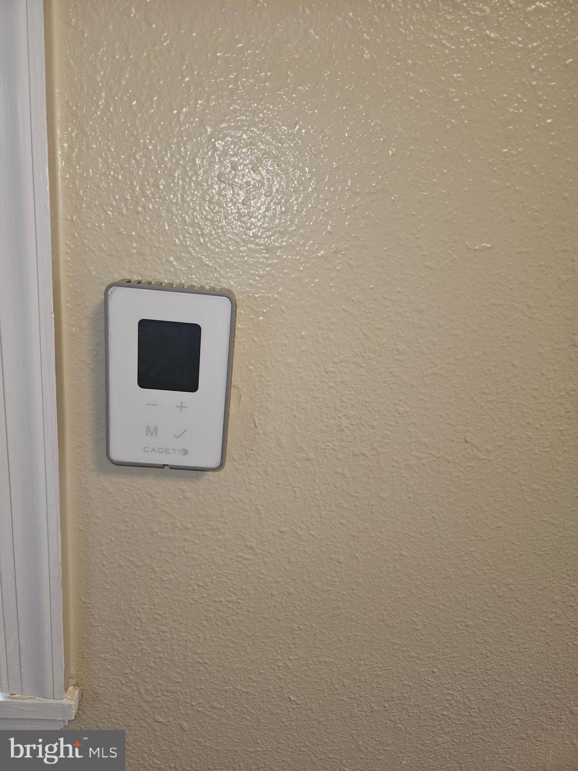 HUNTING PARK - Residential Lease