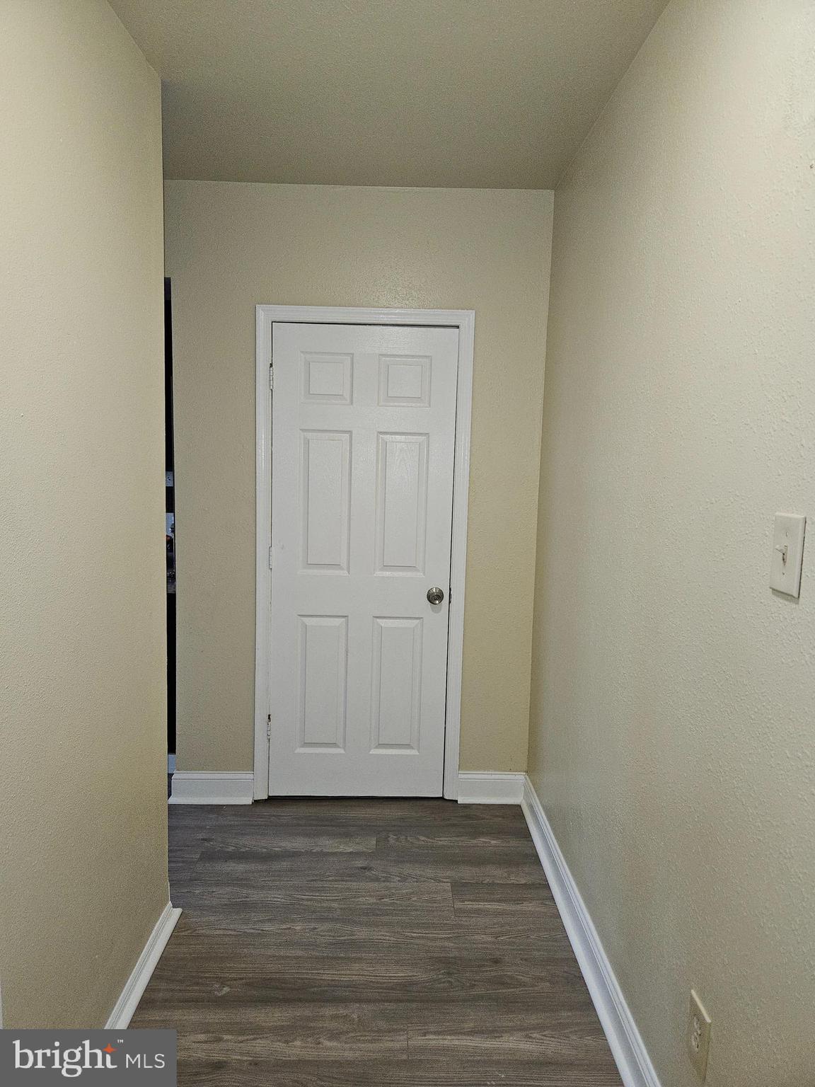 HUNTING PARK - Residential Lease