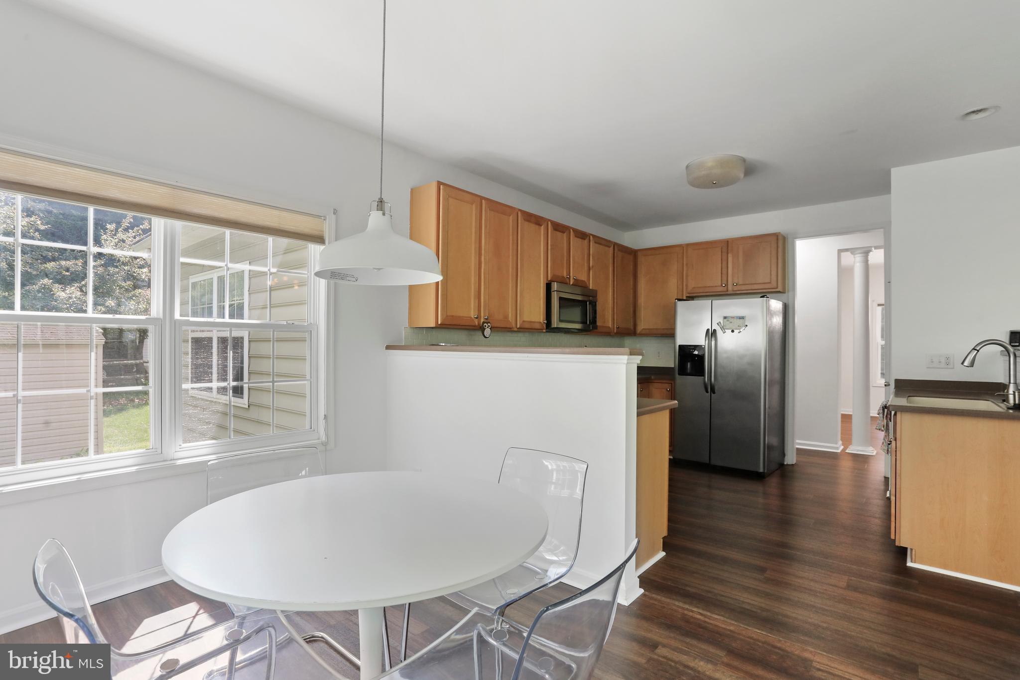 APPLE KNOLLS ESTATES - Residential