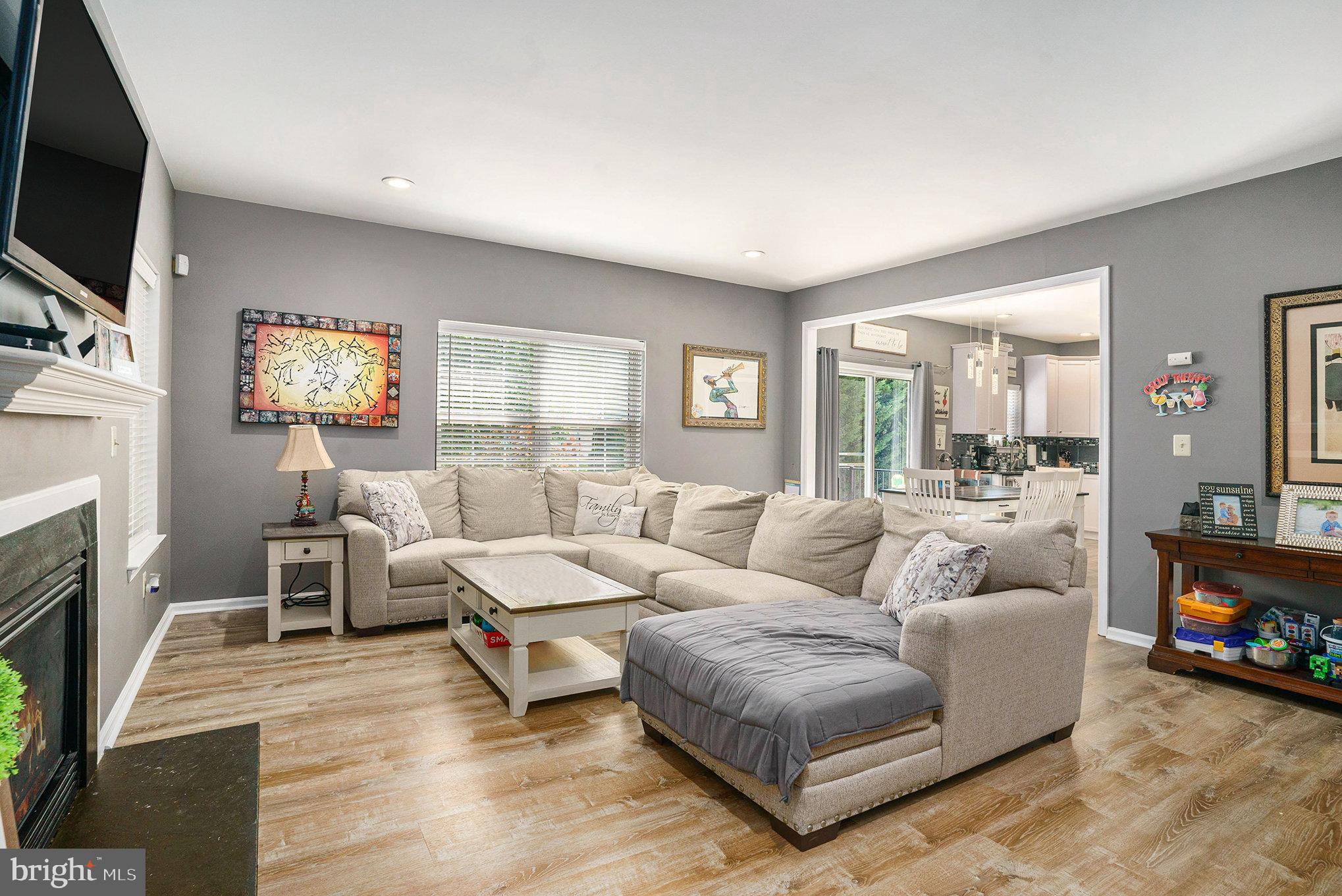 AUTUMN RIDGE - Residential