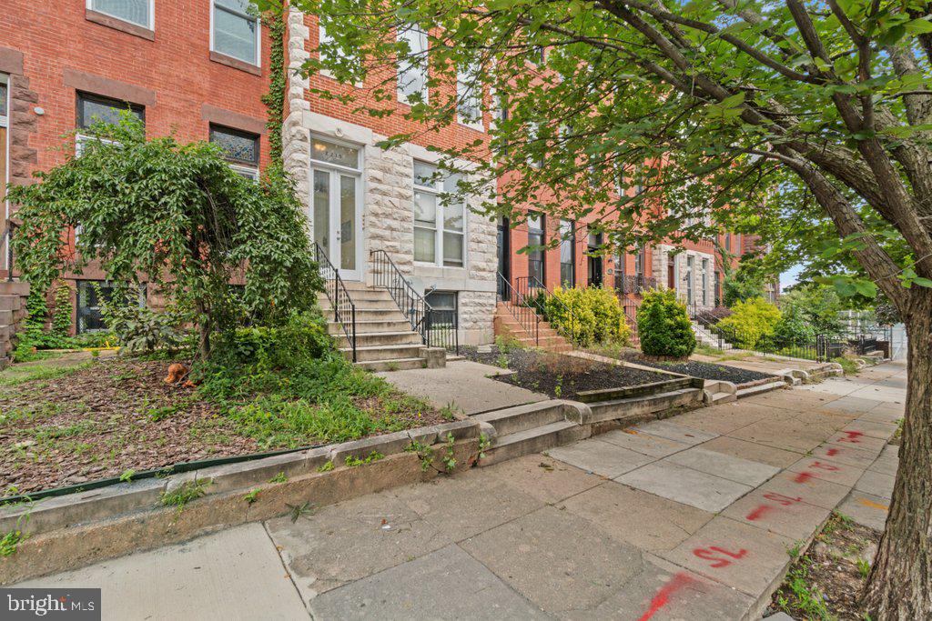 RESERVOIR HILL - Residential Income