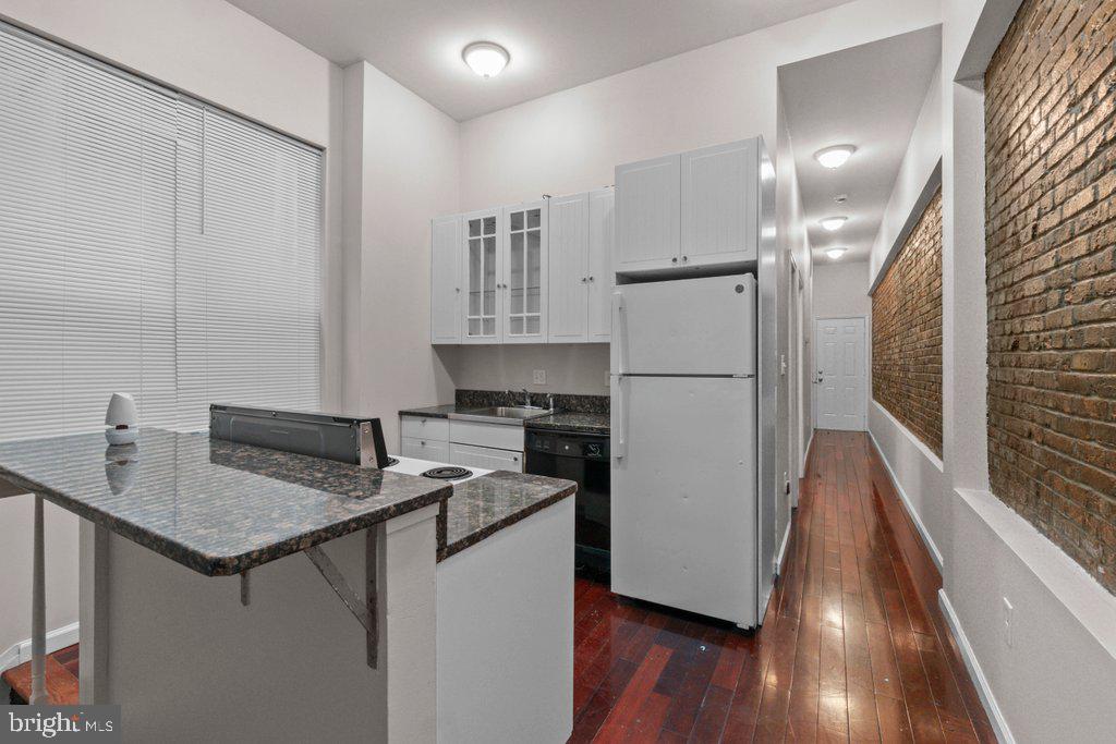 RESERVOIR HILL - Residential Income