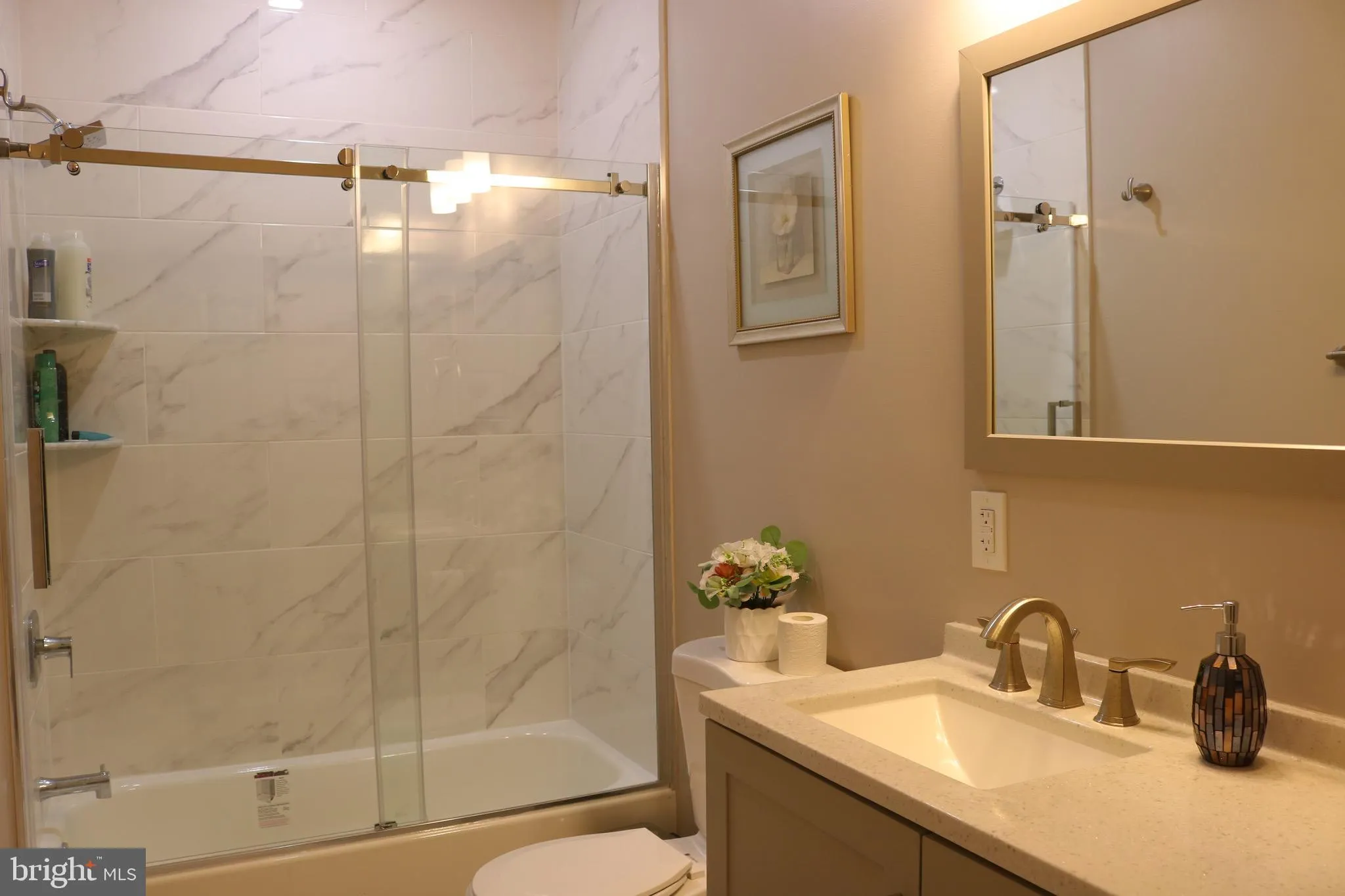 Philadelphia, Pennsylvania 19121, United States, 8 Bedrooms Bedrooms, ,8 BathroomsBathrooms,Residential,Active,226404