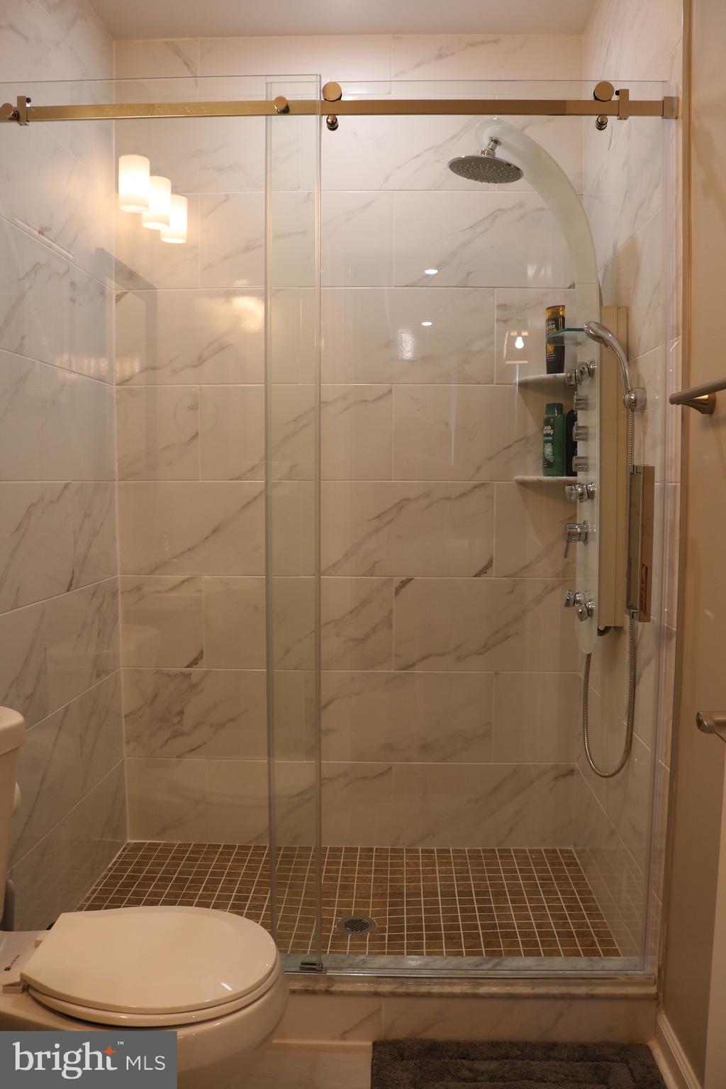 TEMPLE UNIVERSITY - Residential