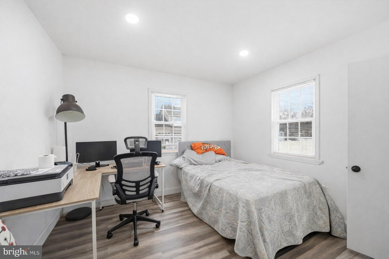 EDDINGTON GDNS - Residential