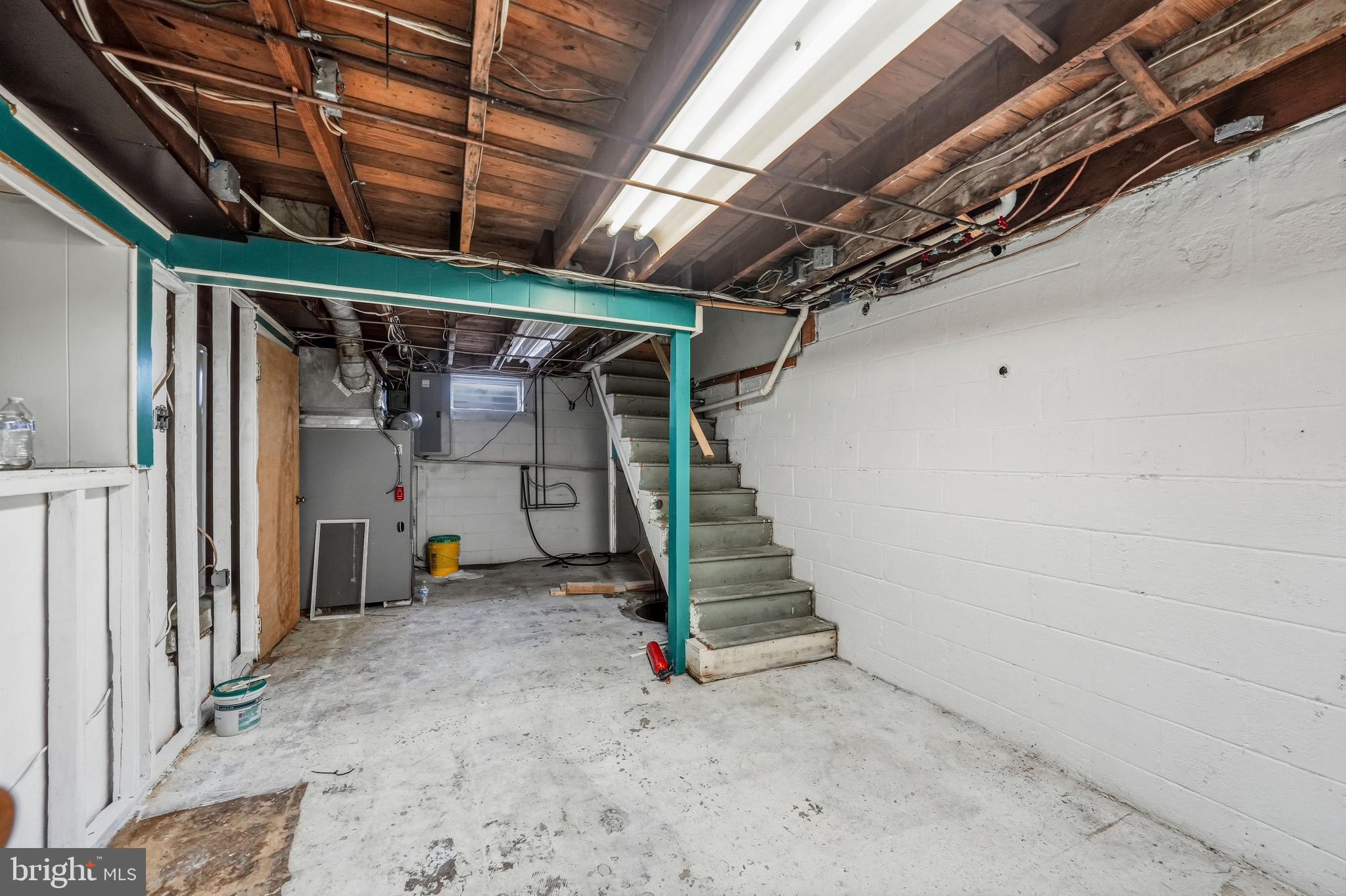 EDDINGTON GDNS - Residential