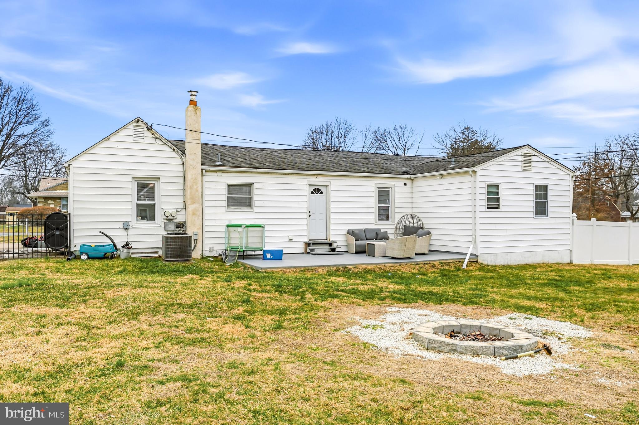 EDDINGTON GDNS - Residential