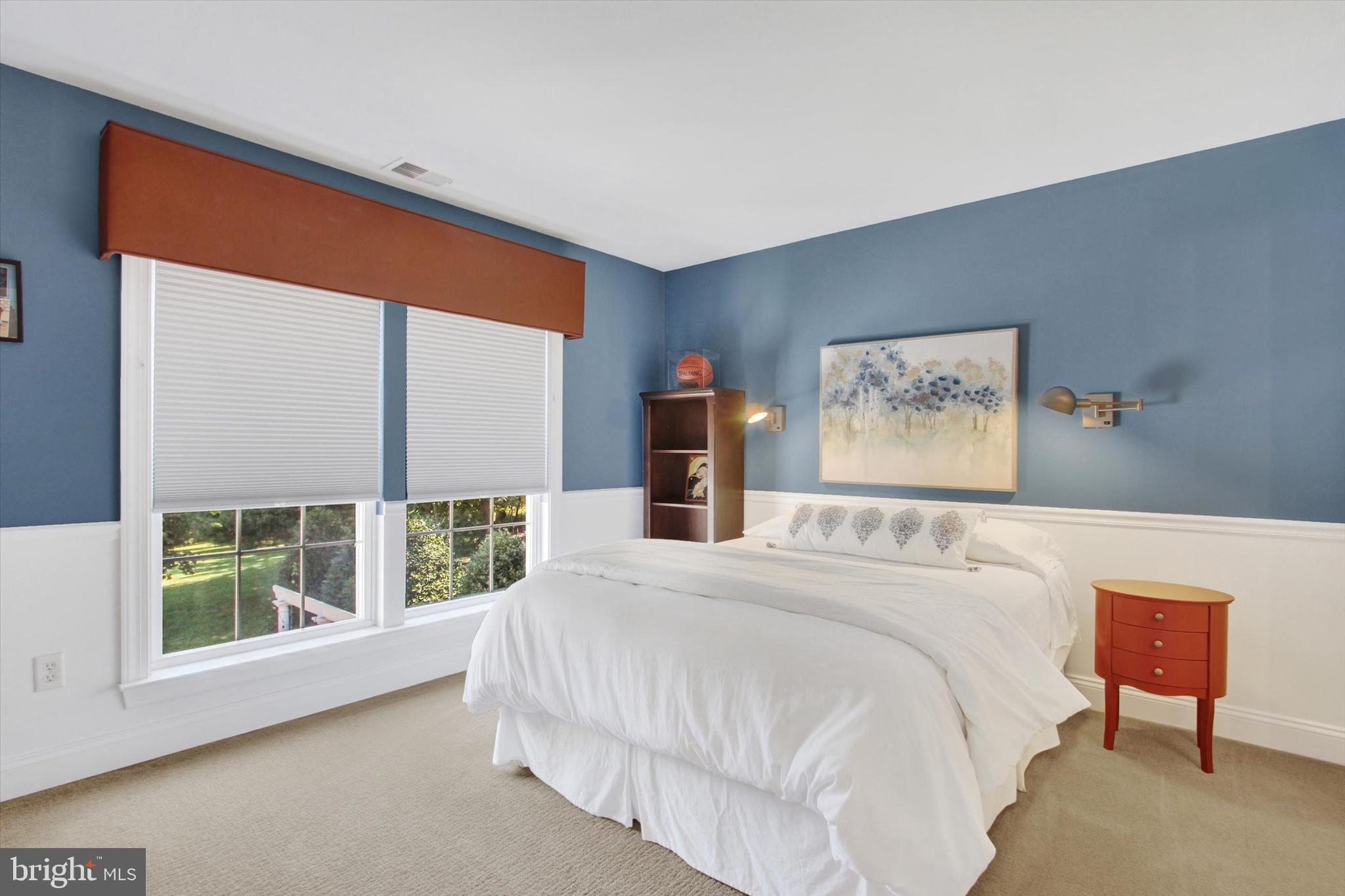 RIVER DOWNS - Residential