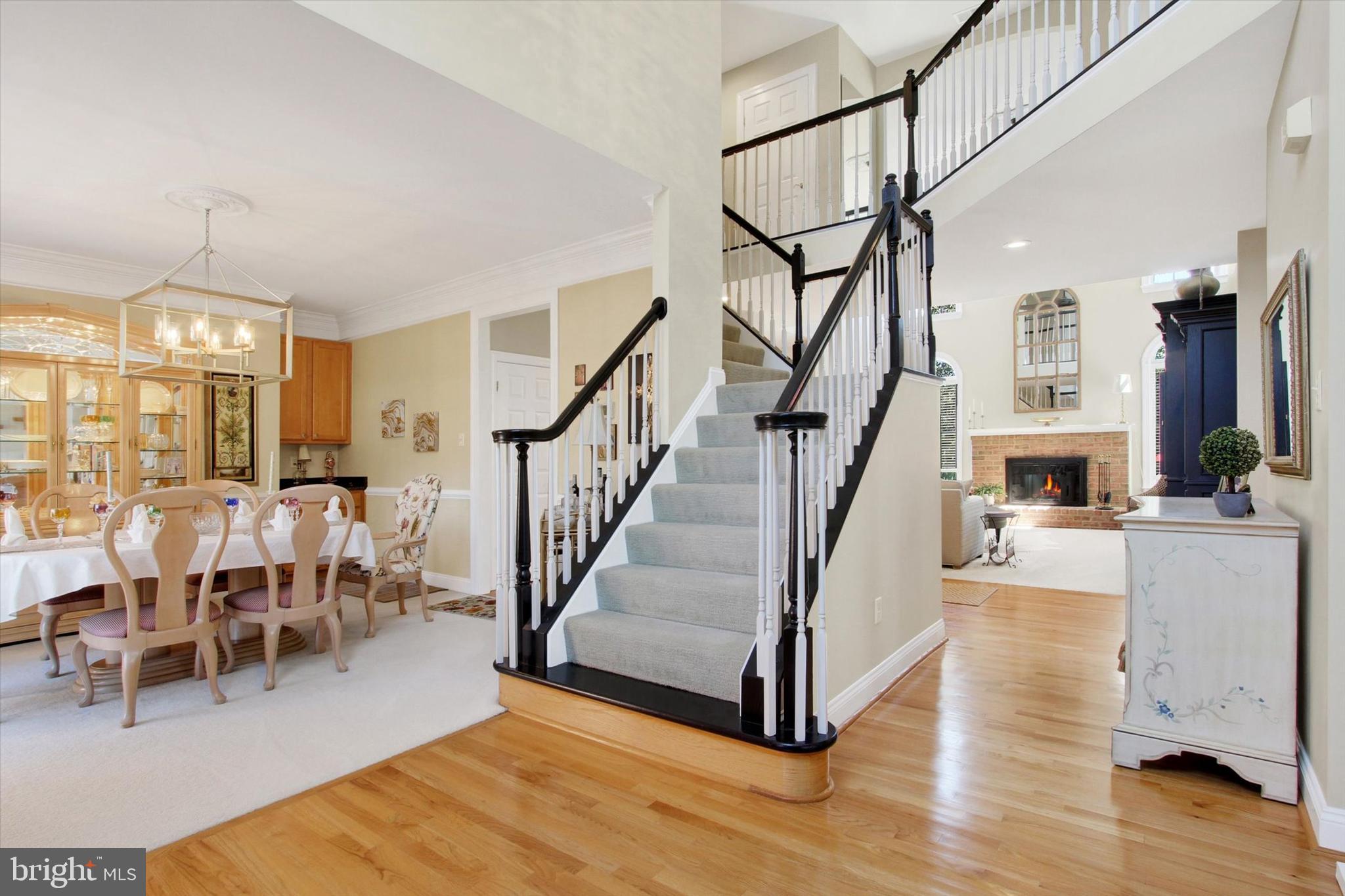 RIVER DOWNS - Residential