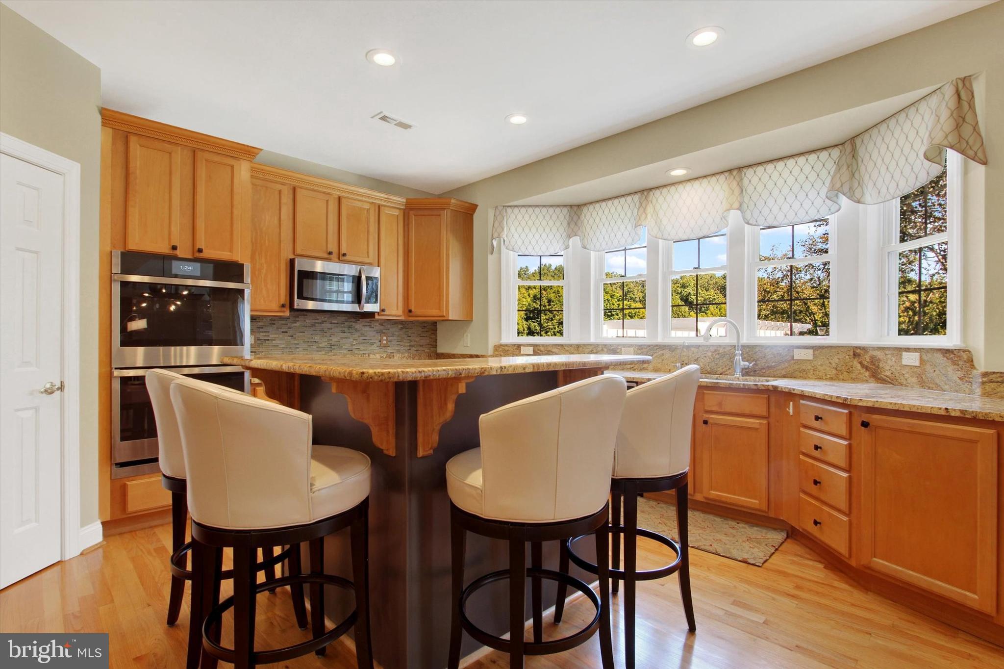 RIVER DOWNS - Residential