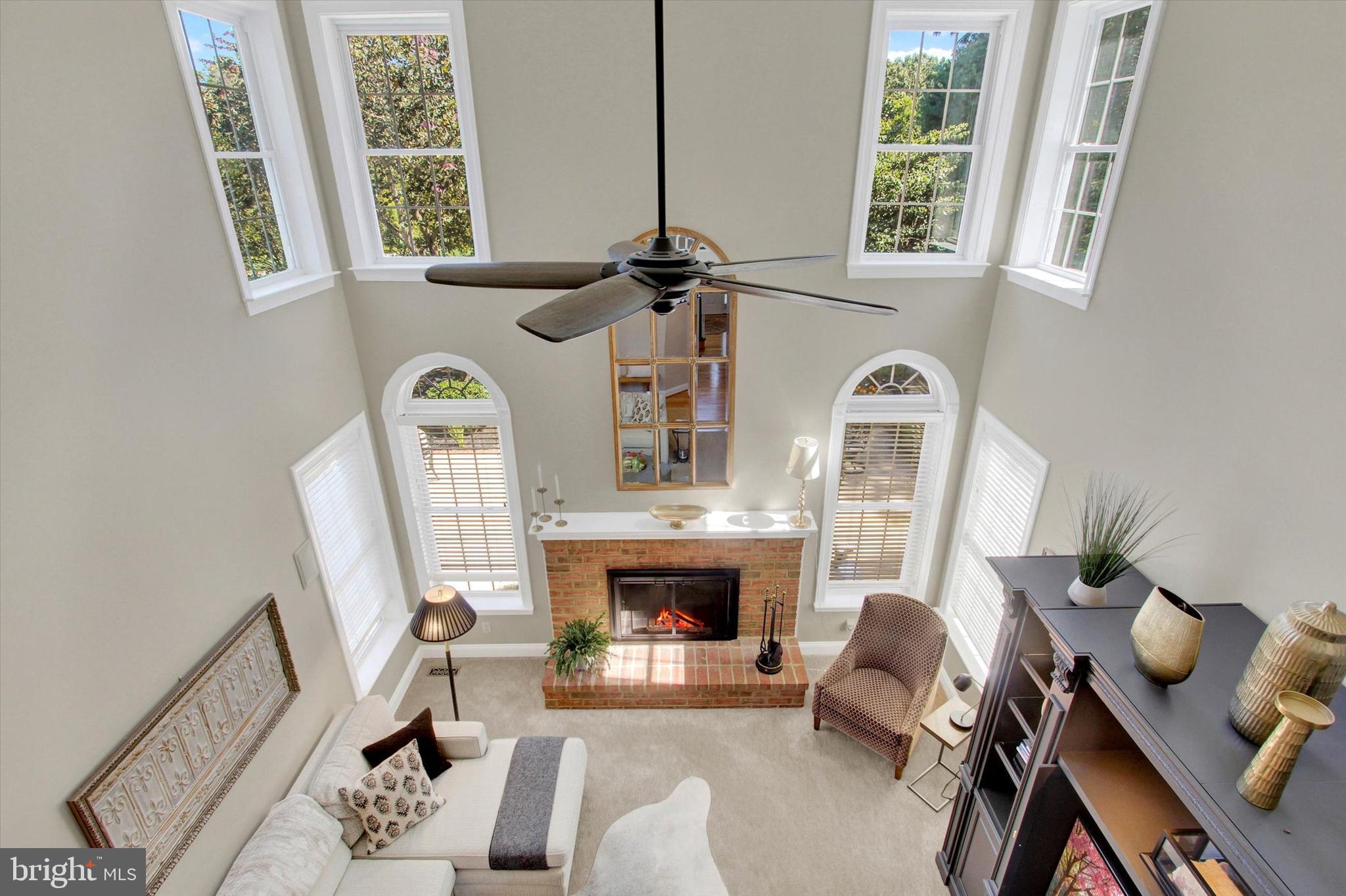 RIVER DOWNS - Residential