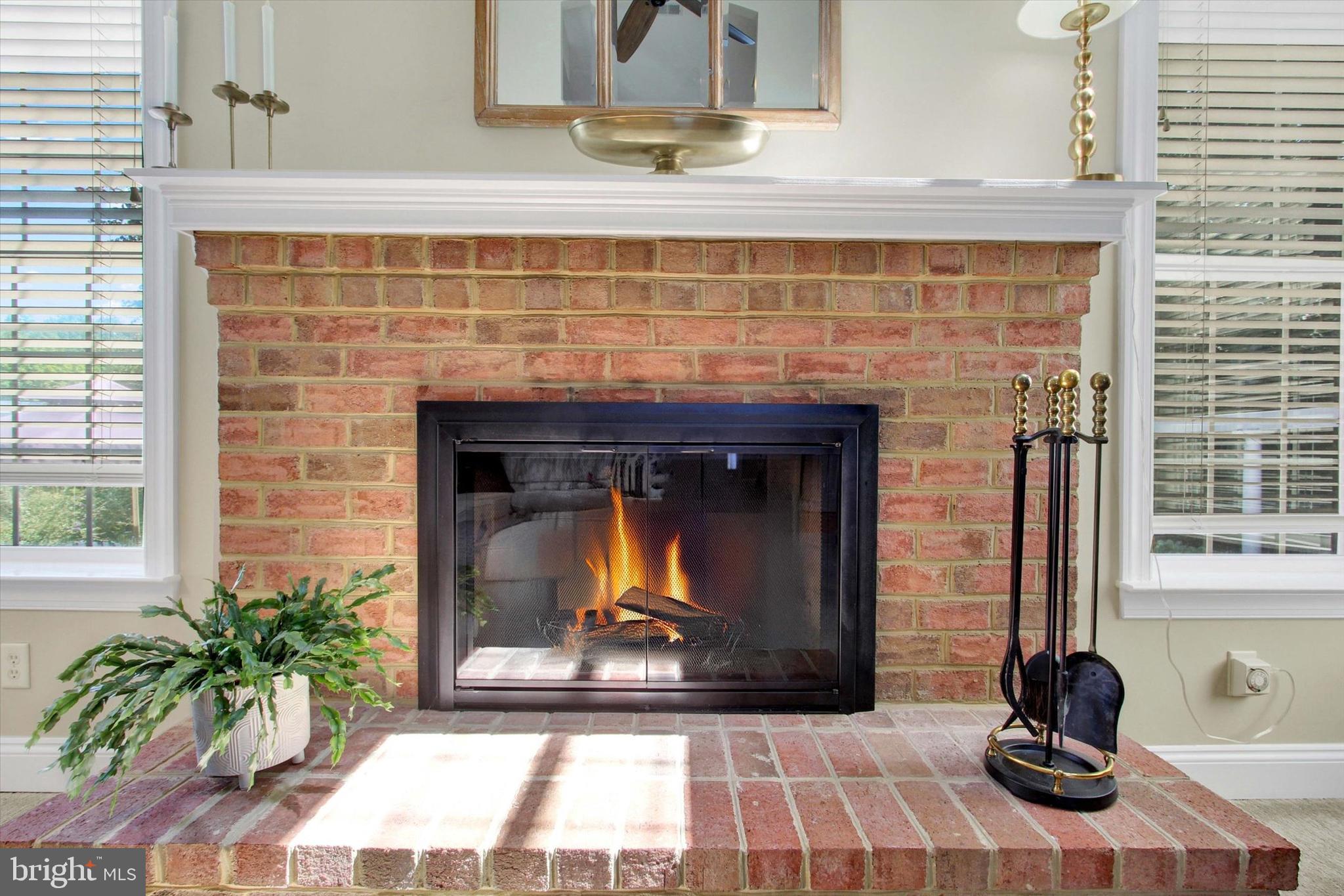 RIVER DOWNS - Residential