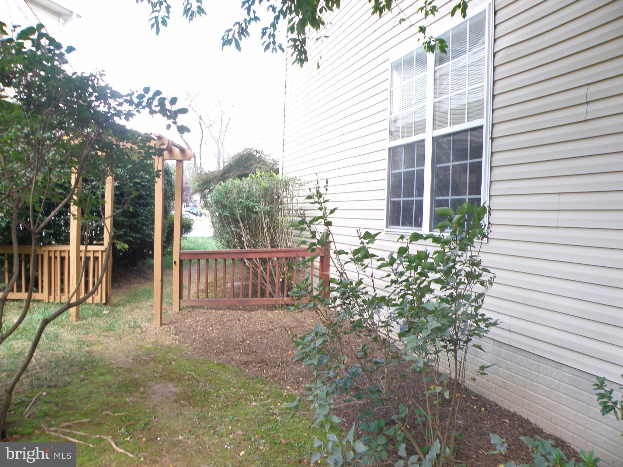 DALE CITY - Residential