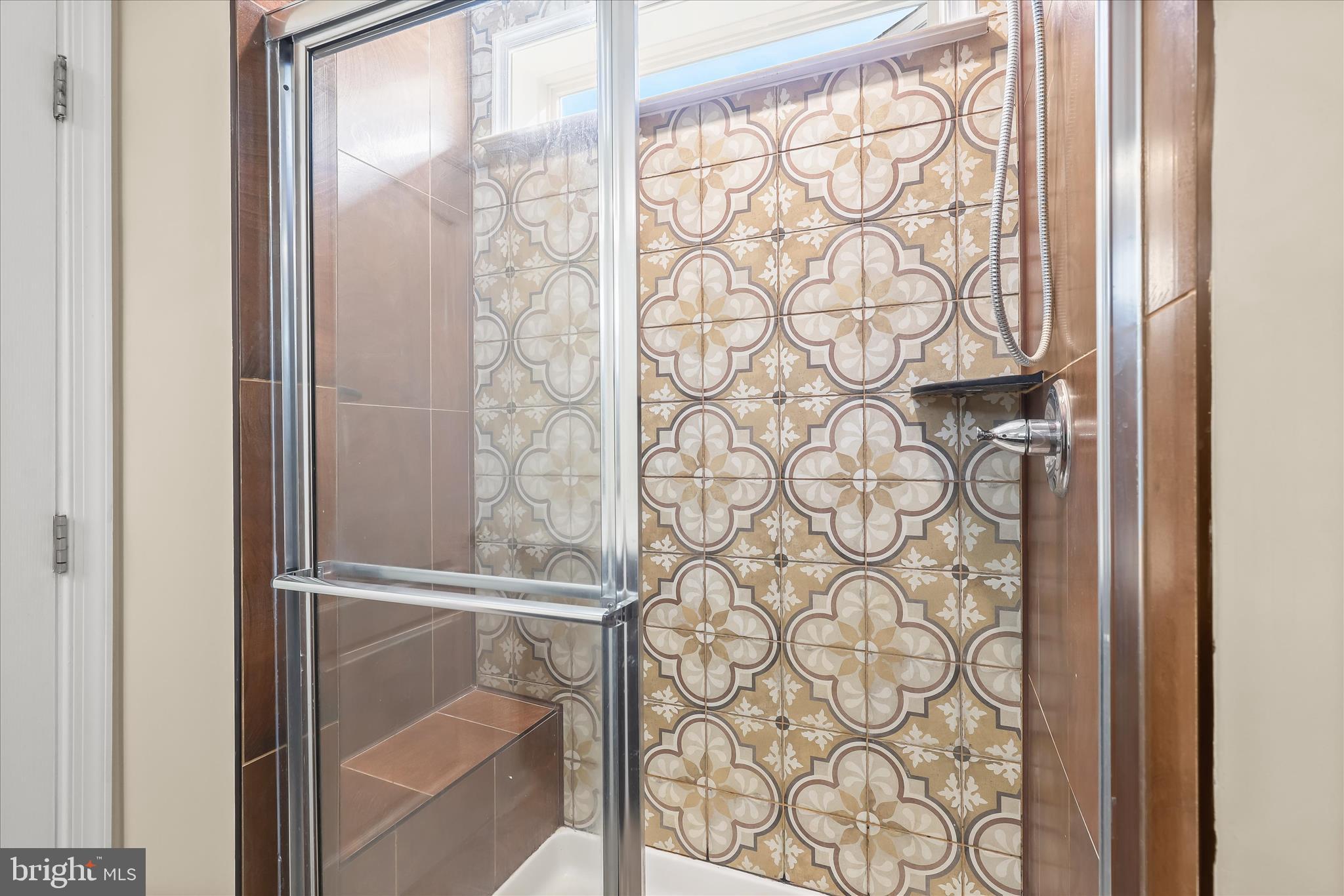 TANYARD COVE NORTH - Residential