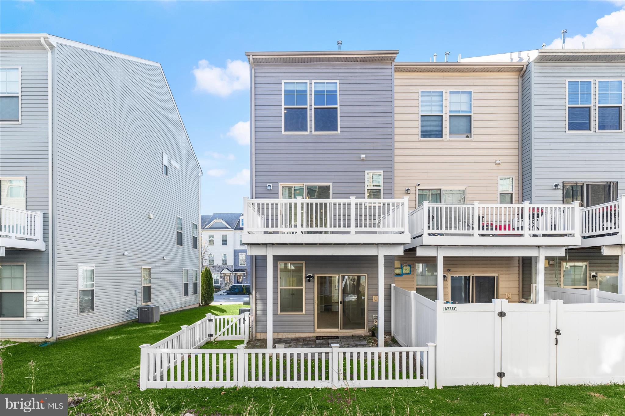 TANYARD COVE NORTH - Residential