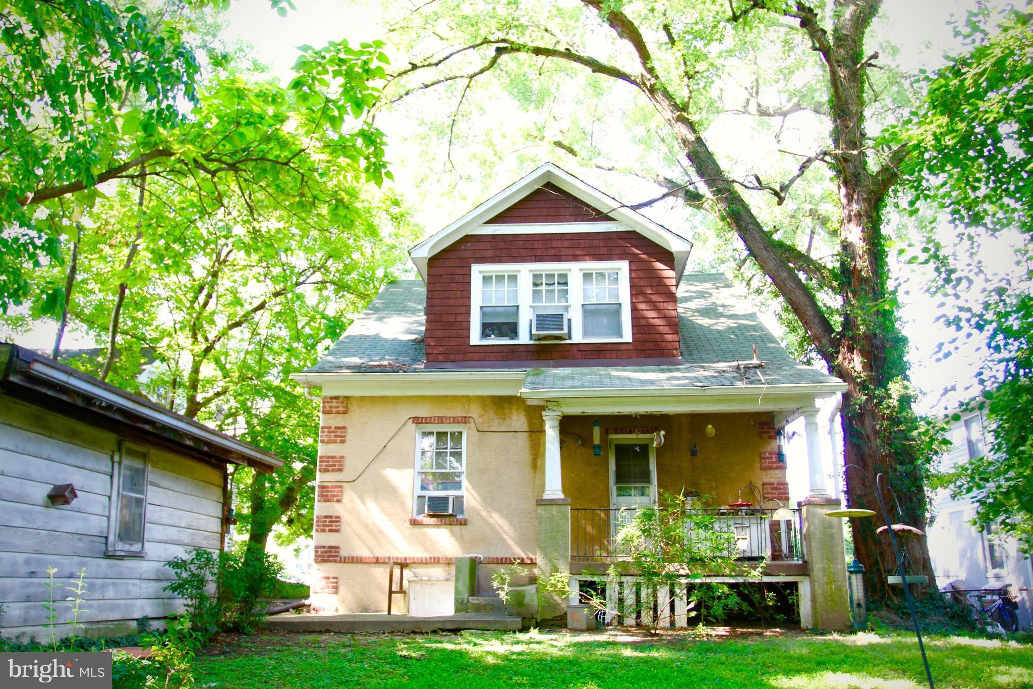 BETHESDA OUTSIDE - Residential