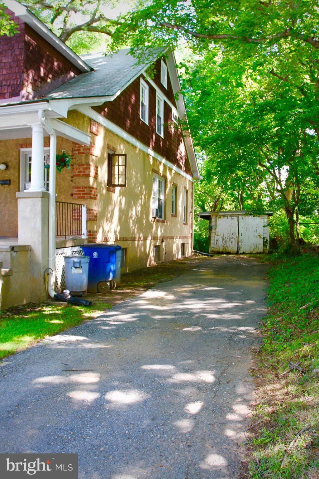 BETHESDA OUTSIDE - Residential